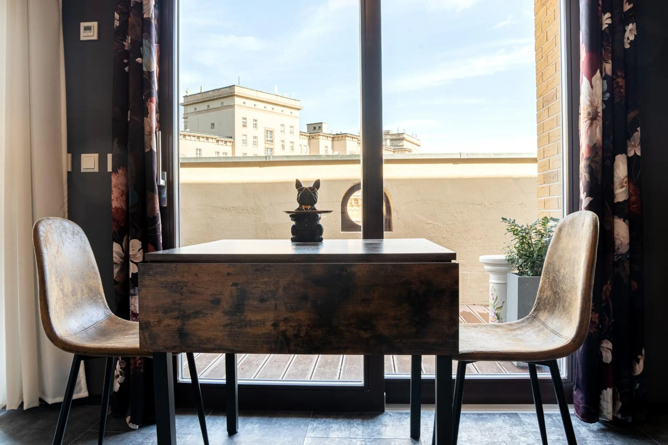 Seating area in Gwuni Mopera