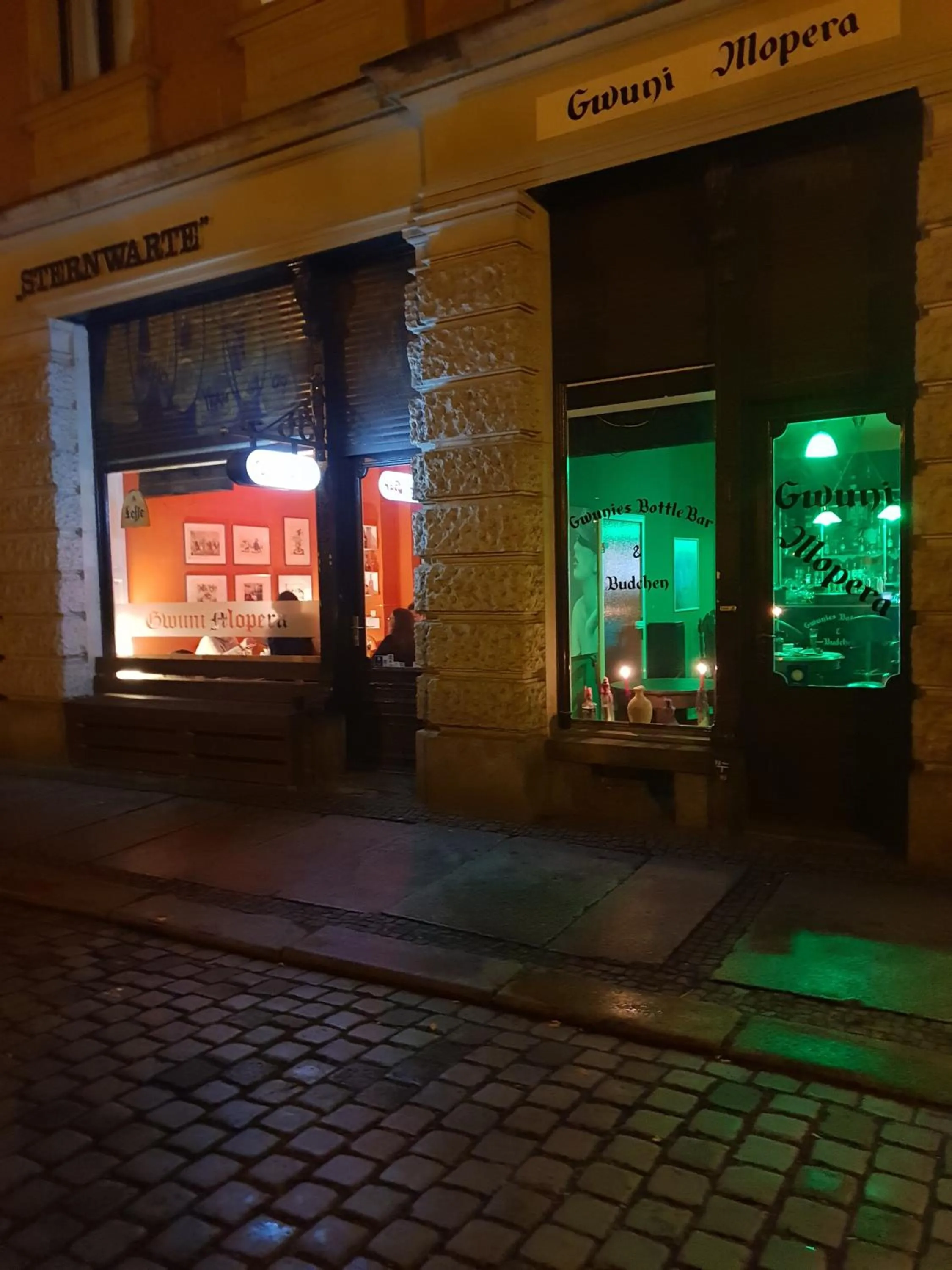 Facade/entrance in Gwuni Mopera