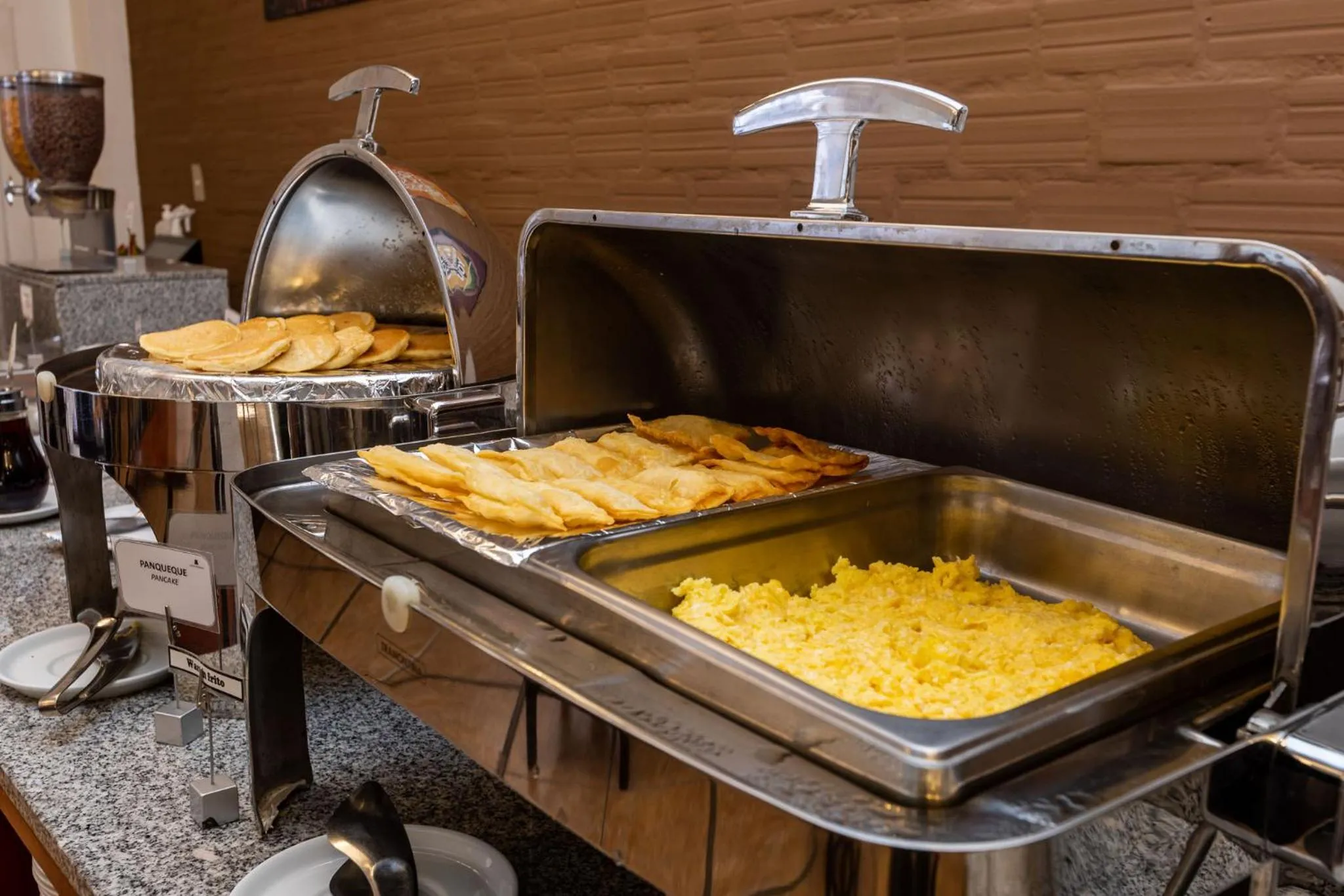 Buffet breakfast in Casa Andina Standard Puno