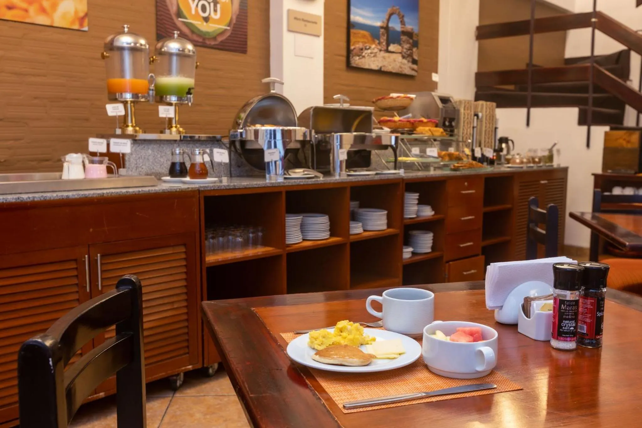 Buffet breakfast in Casa Andina Standard Puno