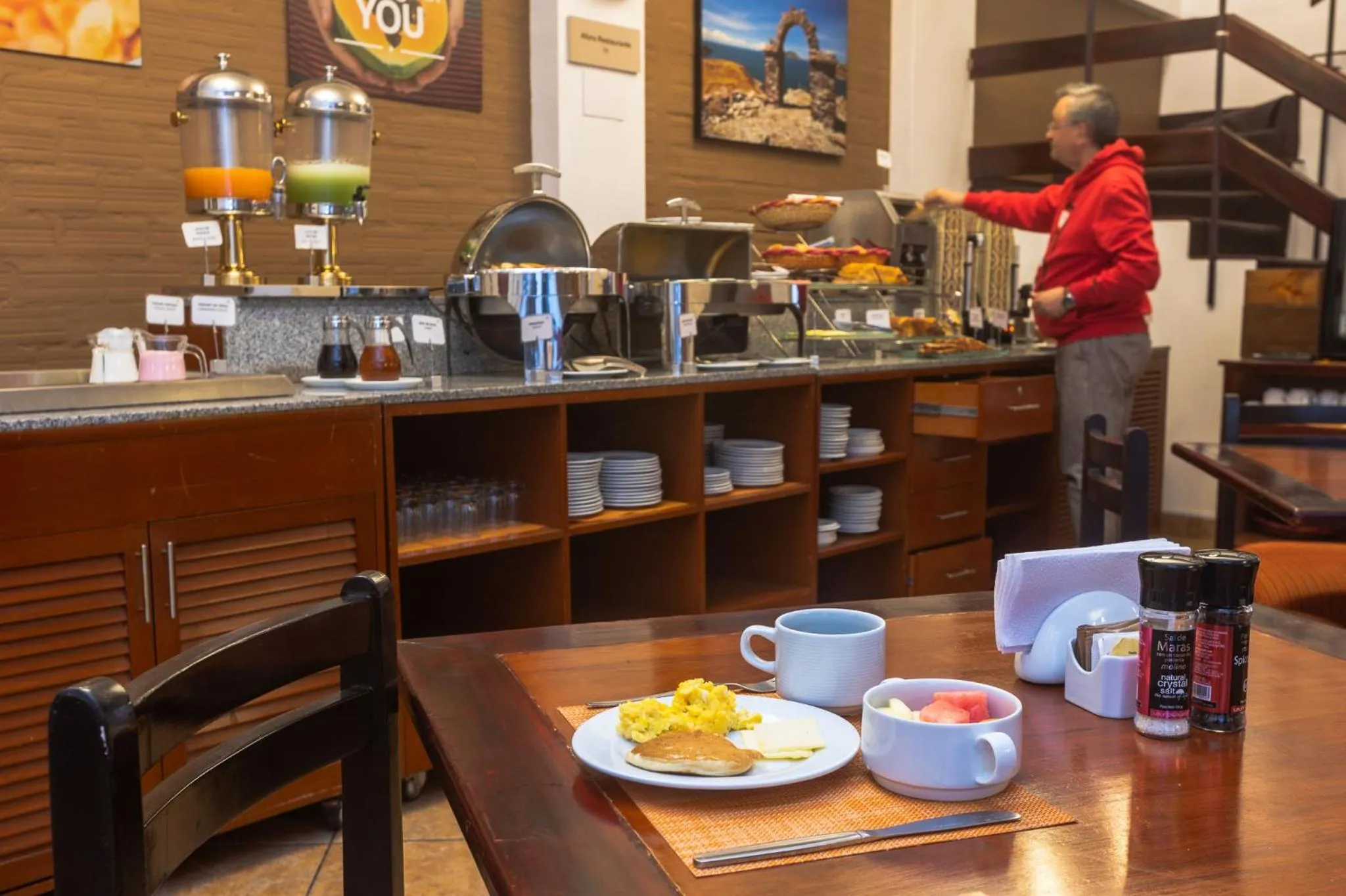 Buffet breakfast in Casa Andina Standard Puno
