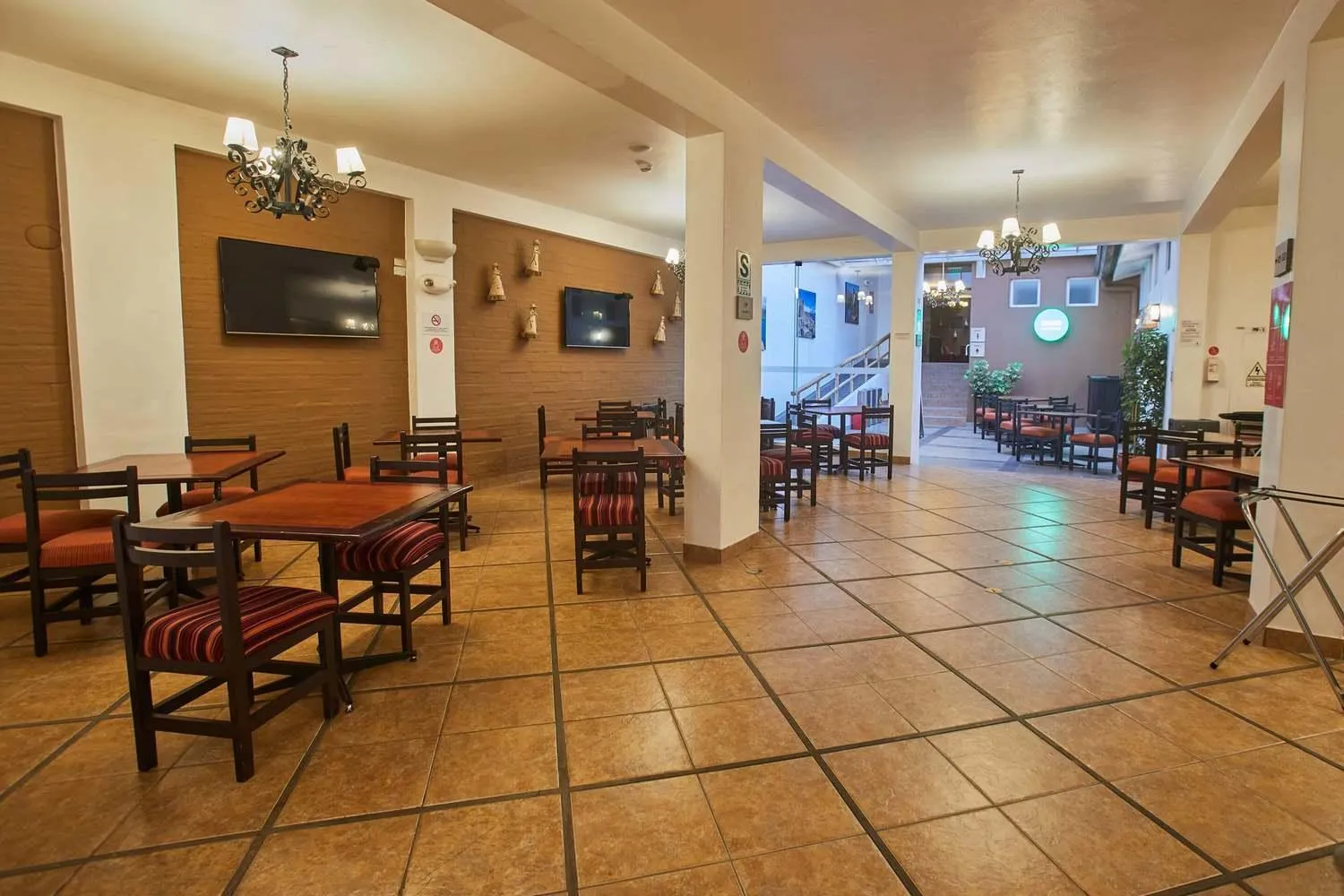 Restaurant/places to eat in Casa Andina Standard Puno