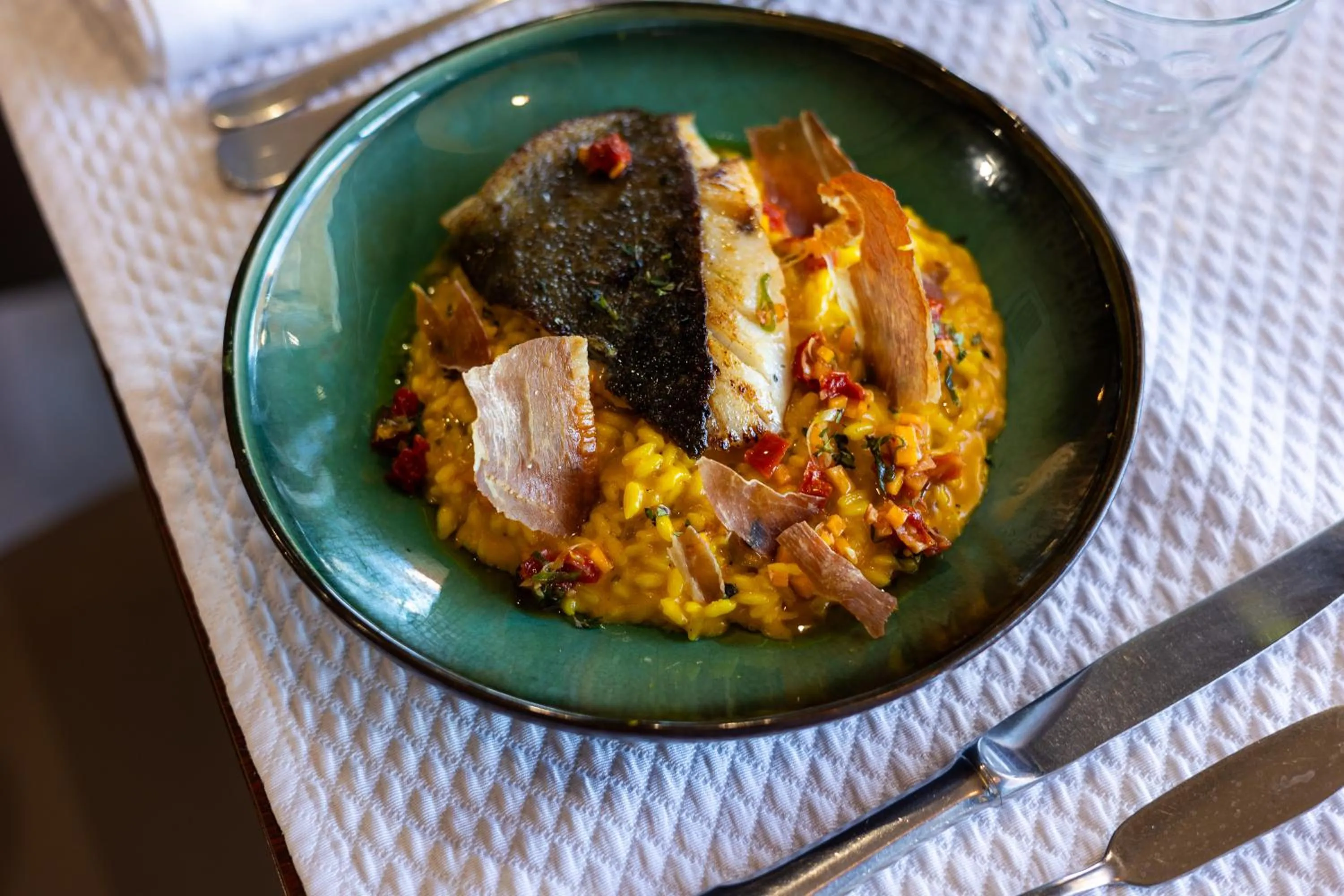 Food and drinks in Logis Hôtel & Restaurant Mediterranee