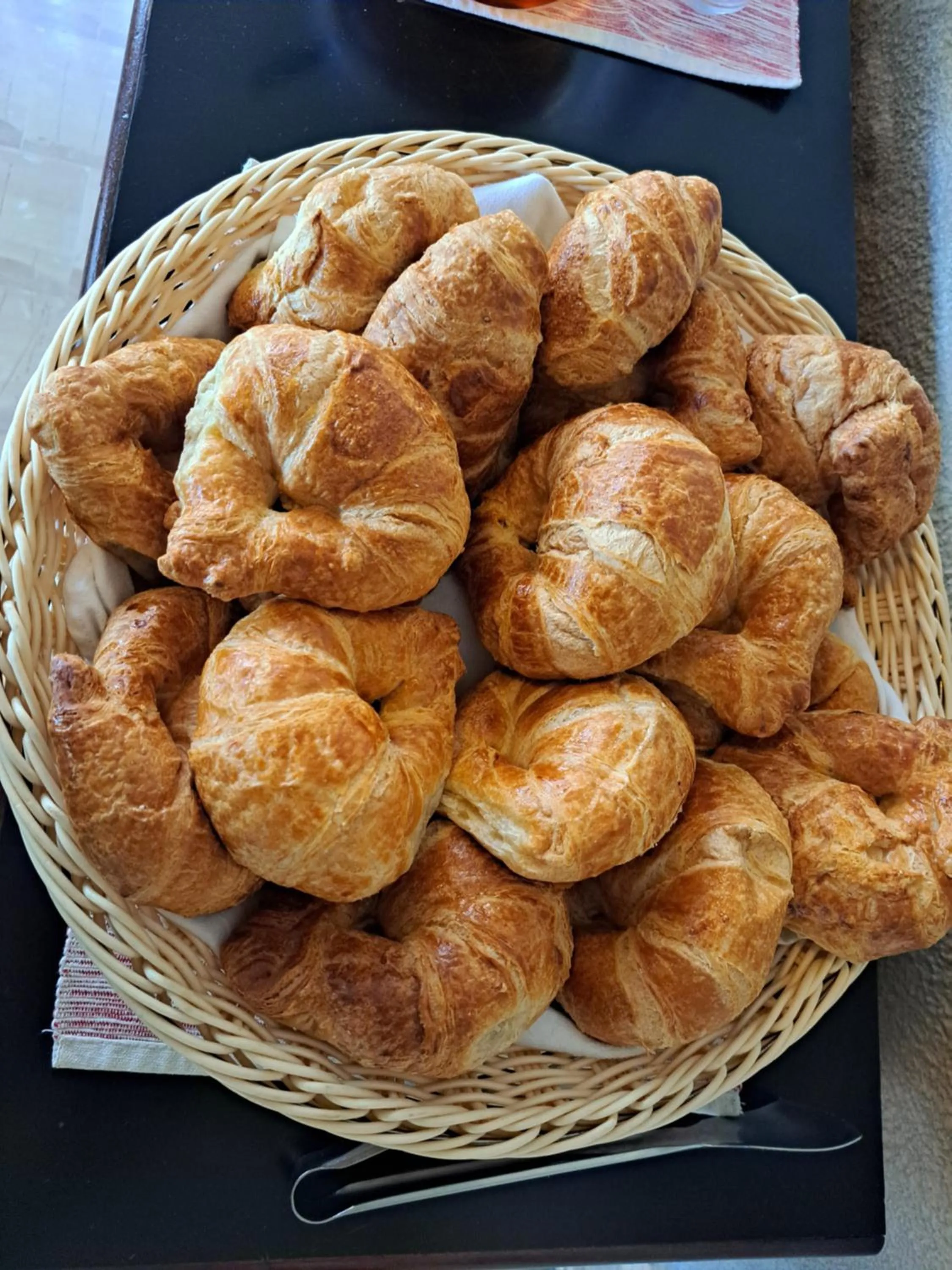 Breakfast in Hotel Atlantis