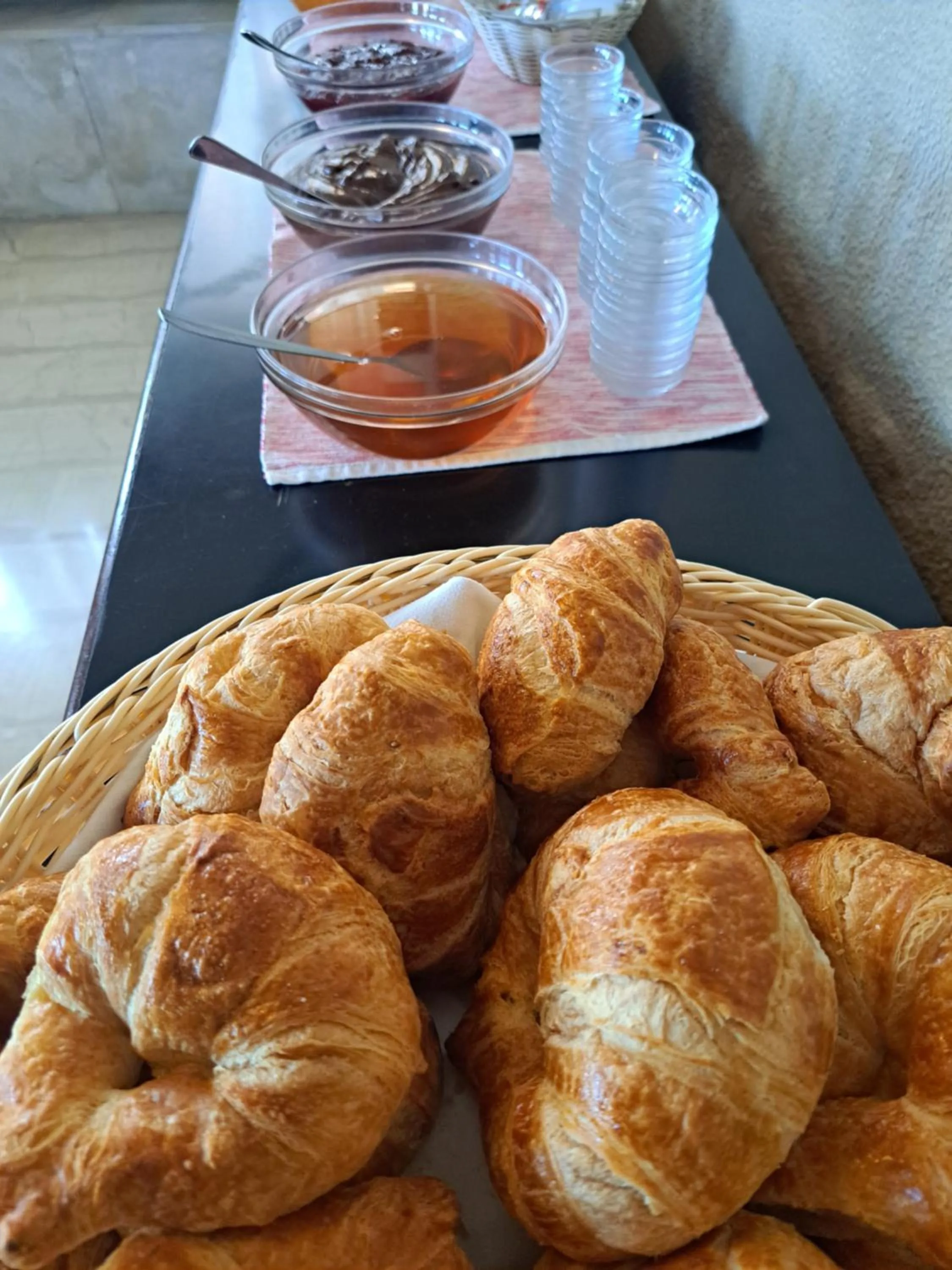 Breakfast in Hotel Atlantis