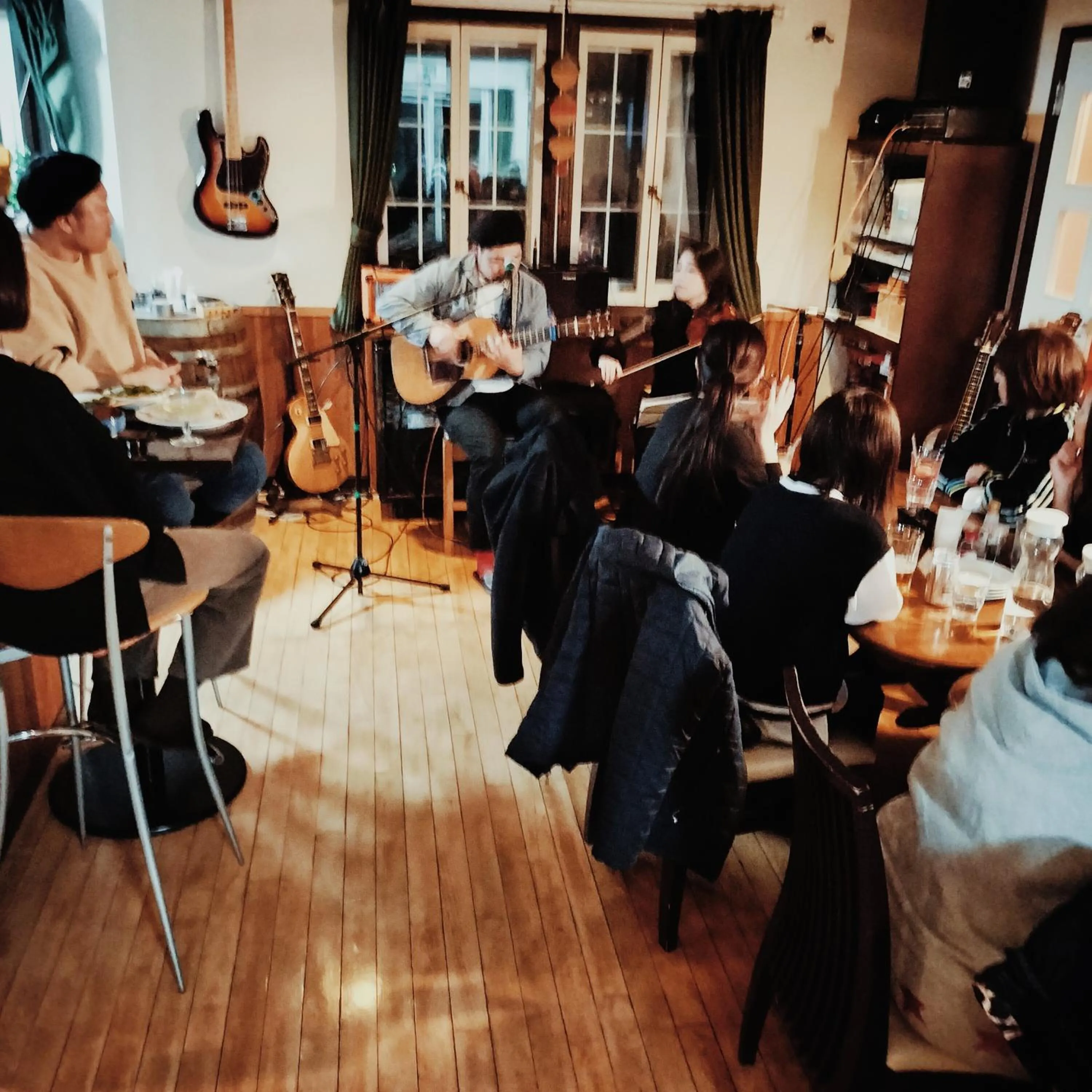 Lounge or bar in Madarao Mountain Lodge
