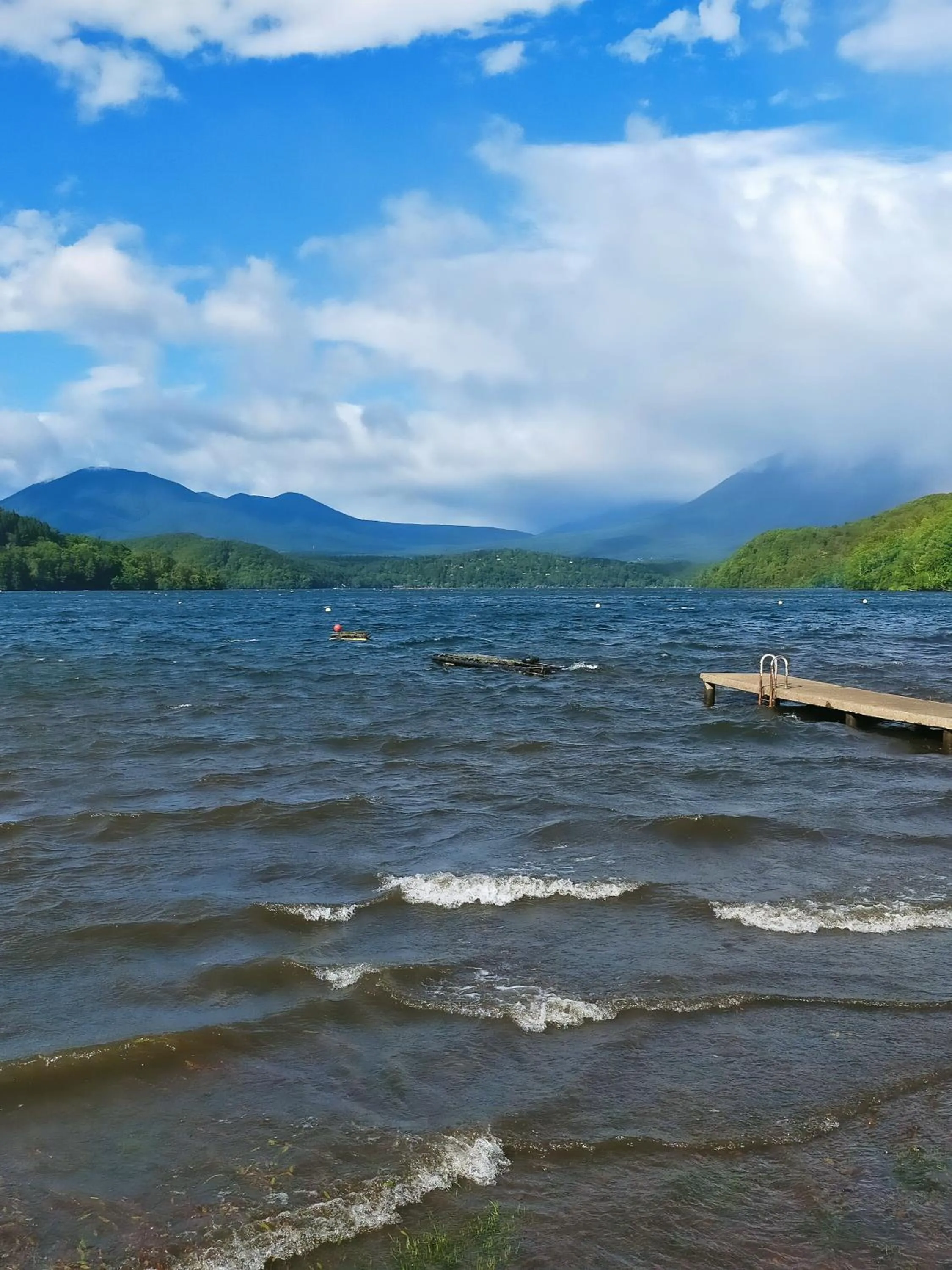 Lake view in Madarao Mountain Lodge