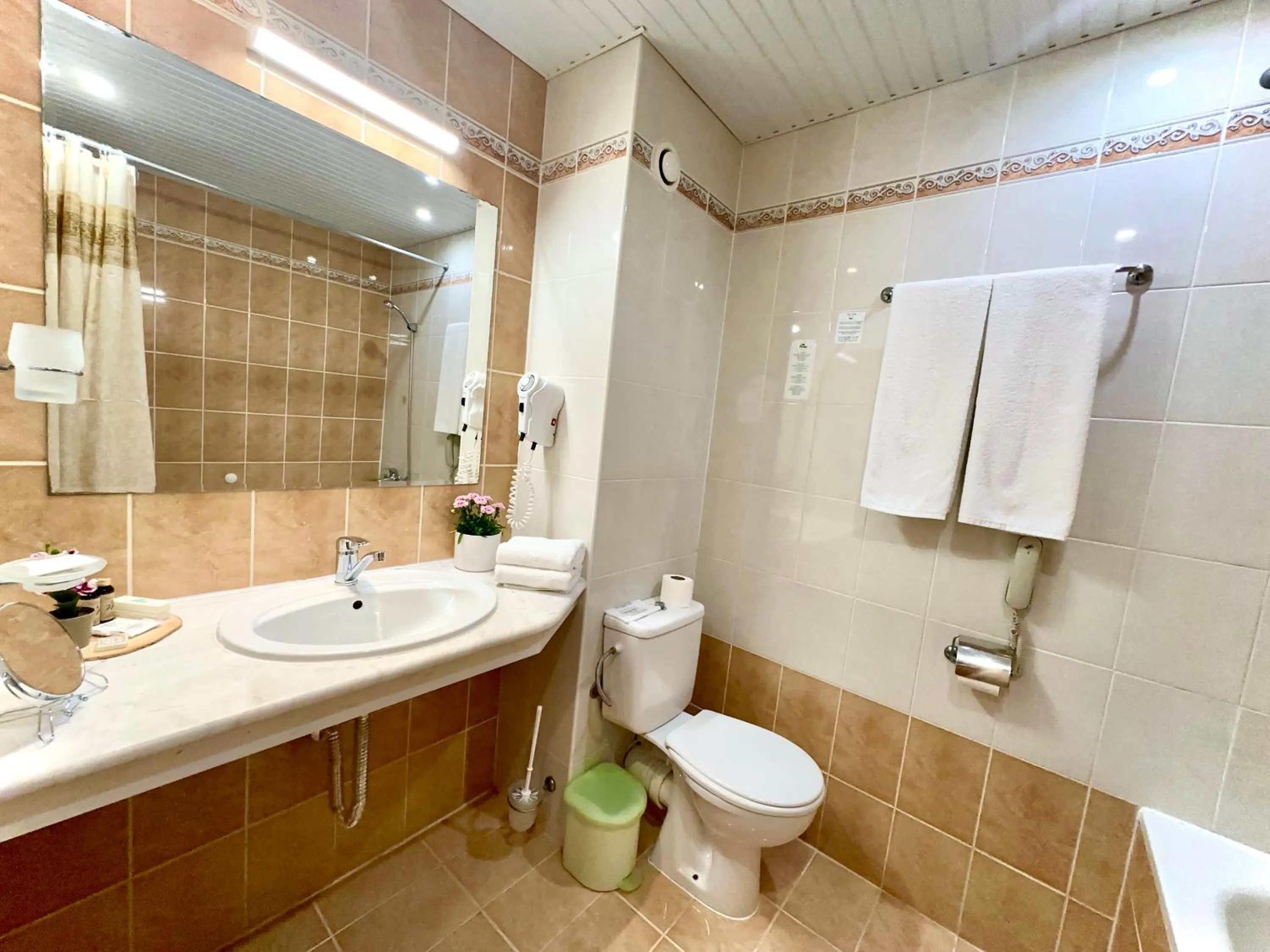 Bathroom in Palm Beach Hotel - All Inclusive with Free beach package & Private Beach