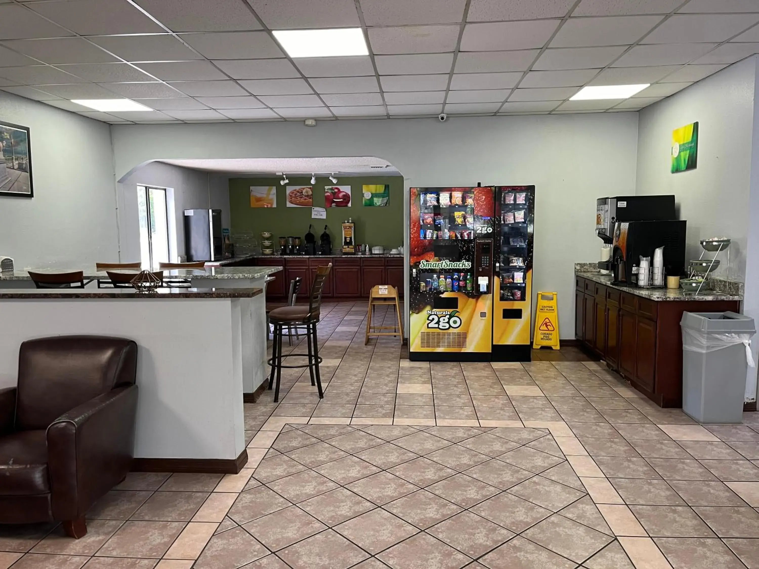 Breakfast in Quality Inn Elkton -St Augustine South Breakfast in Quality Inn Elkton -St Augustine South