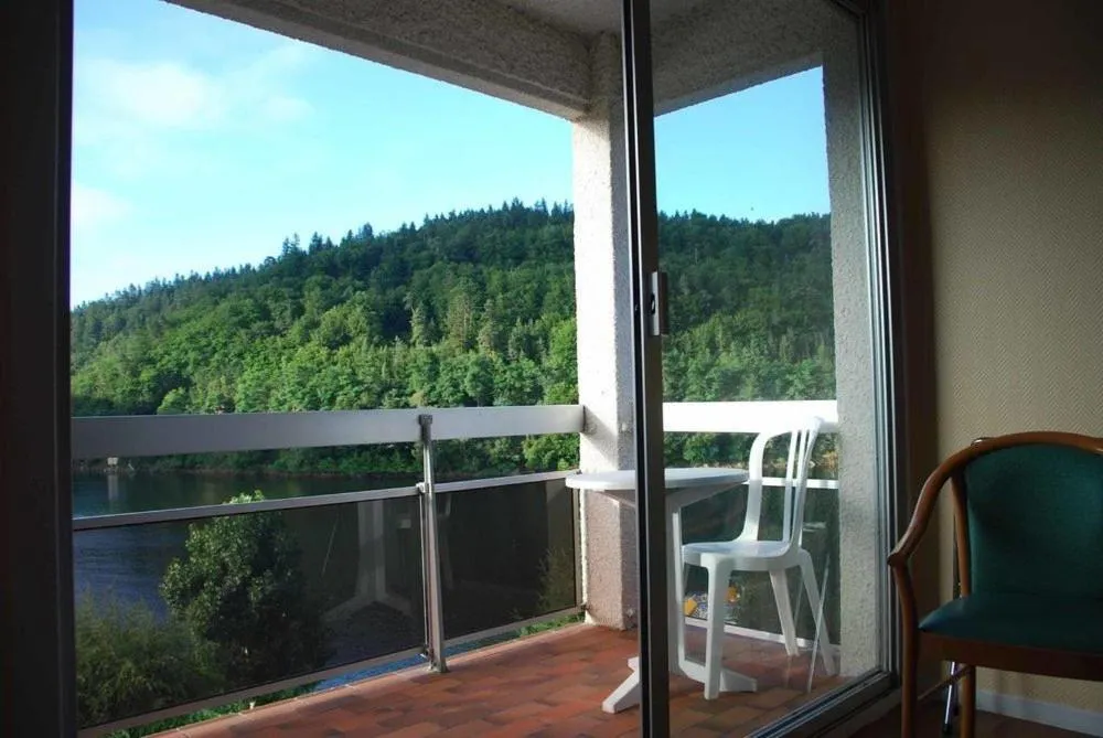 Balcony/Terrace in Garabit Hotel