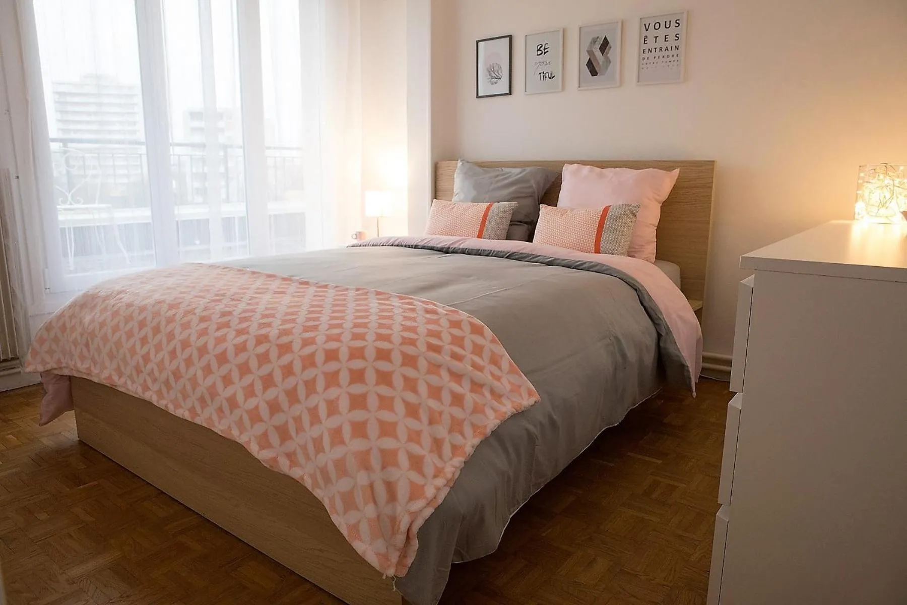 Photo of the whole room, Bed in Gite Bons Amis