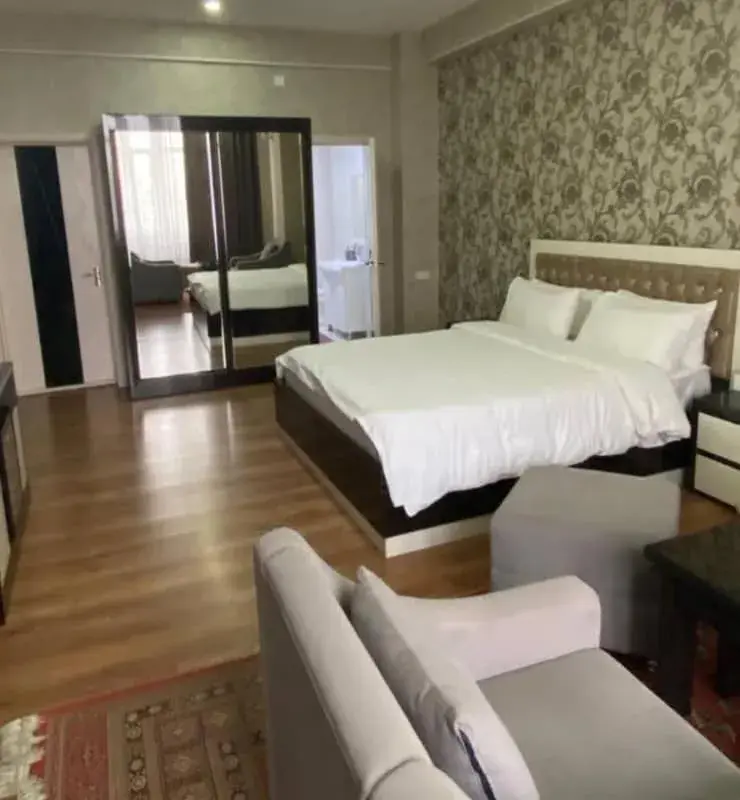 Deluxe Double Room - single occupancy in Sunrise Apartments Deluxe Double Room - single occupancy in Sunrise Apartments