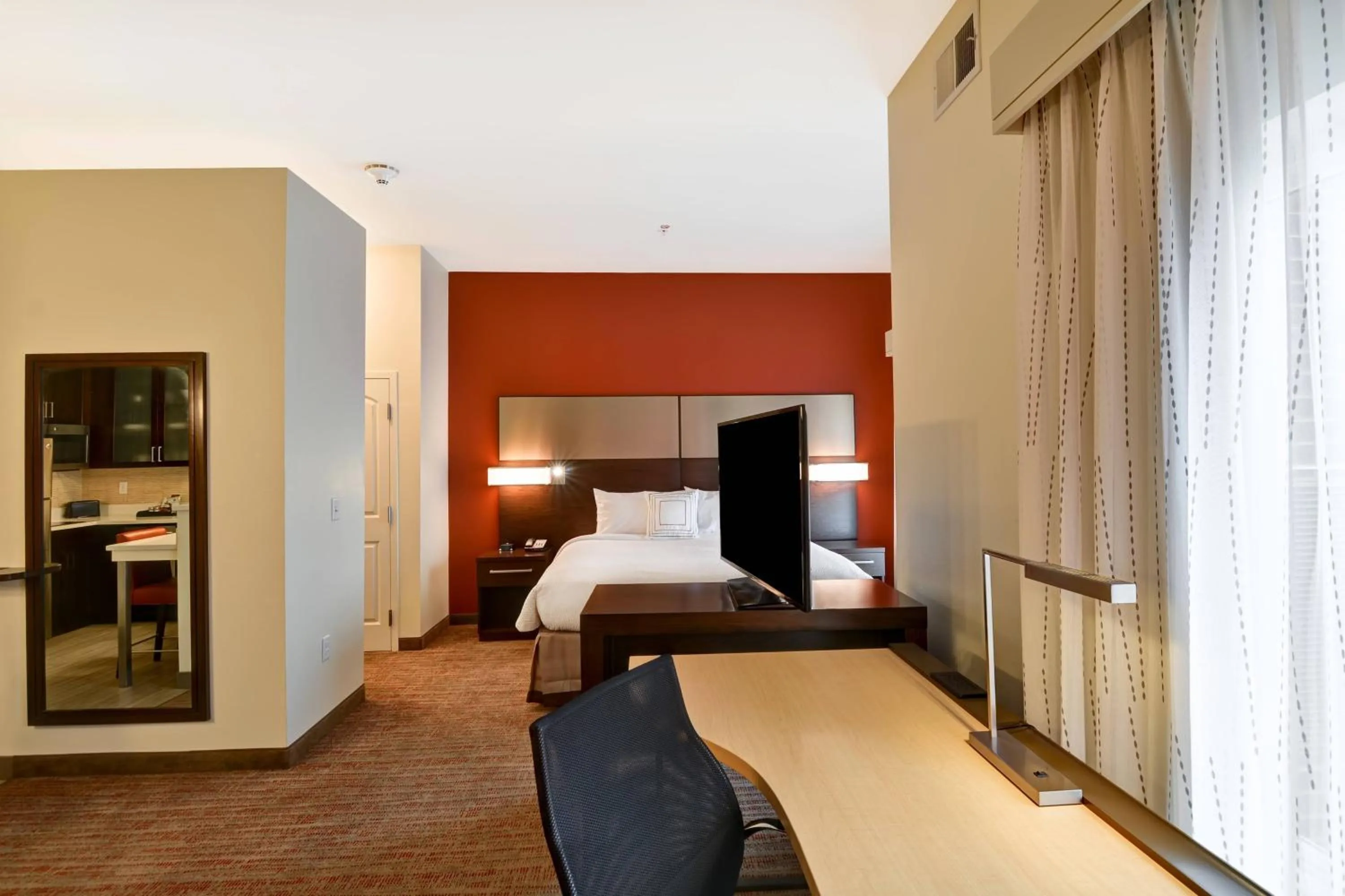 Bedroom, Bed in Residence Inn by Marriott Milwaukee North/Glendale
