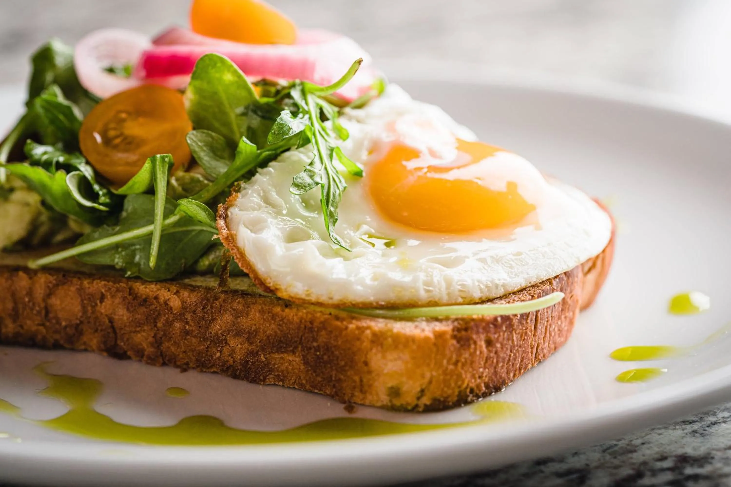 Restaurant/places to eat in The StateView Hotel, Autograph Collection