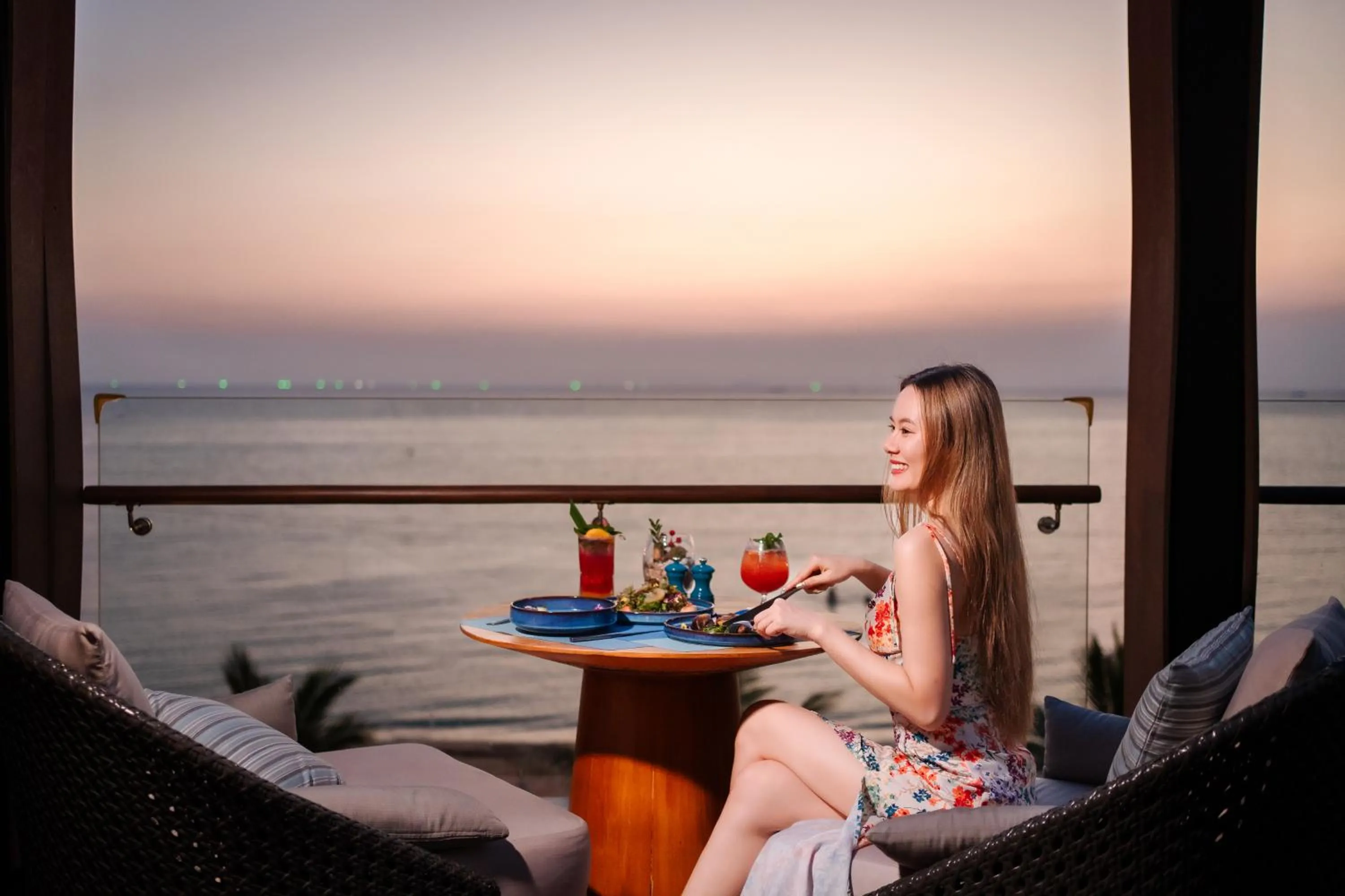 Dining area in Renaissance Pattaya Resort & Spa