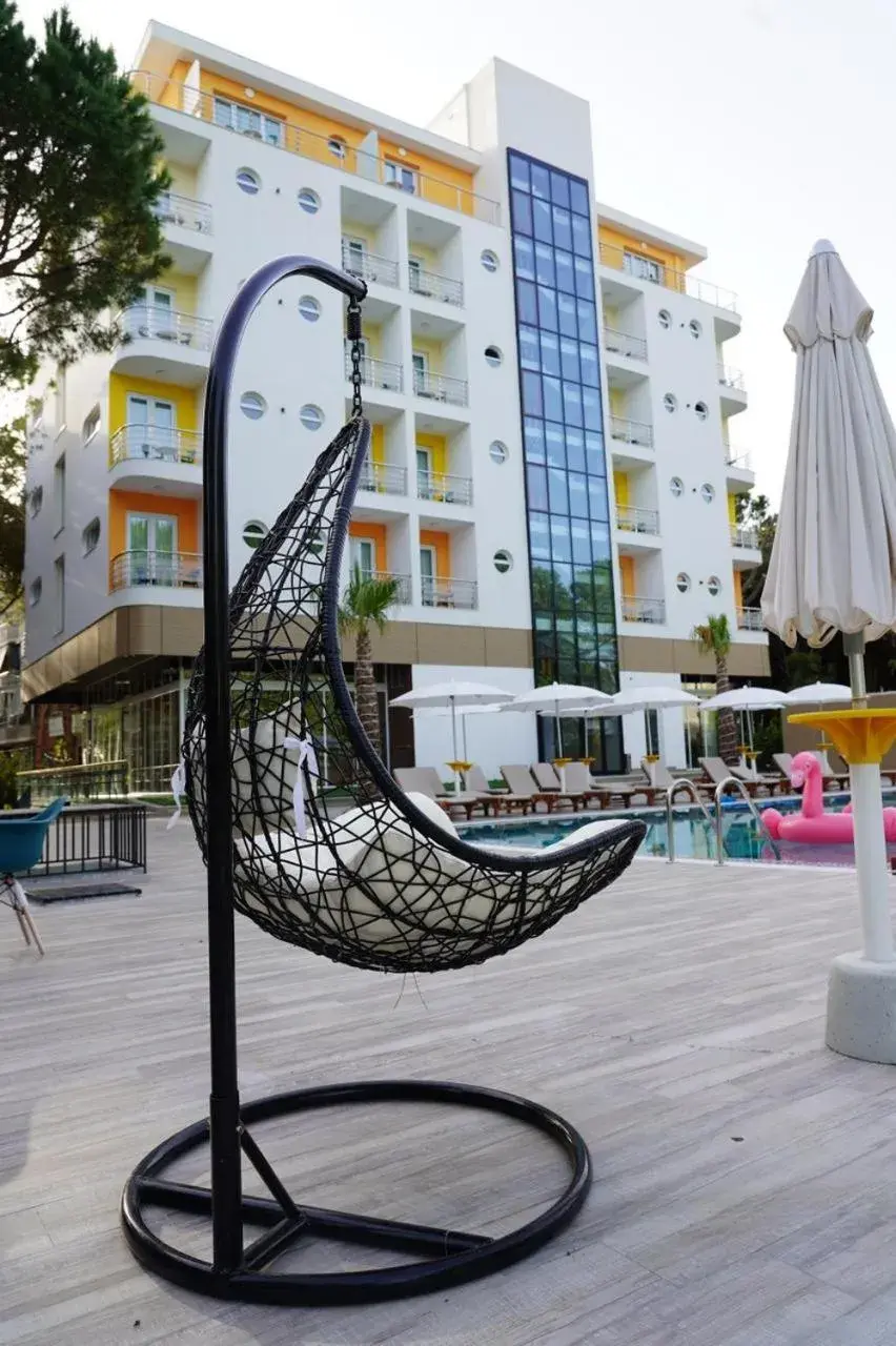 Hotel Monaco & Garden Hotel Monaco & Garden