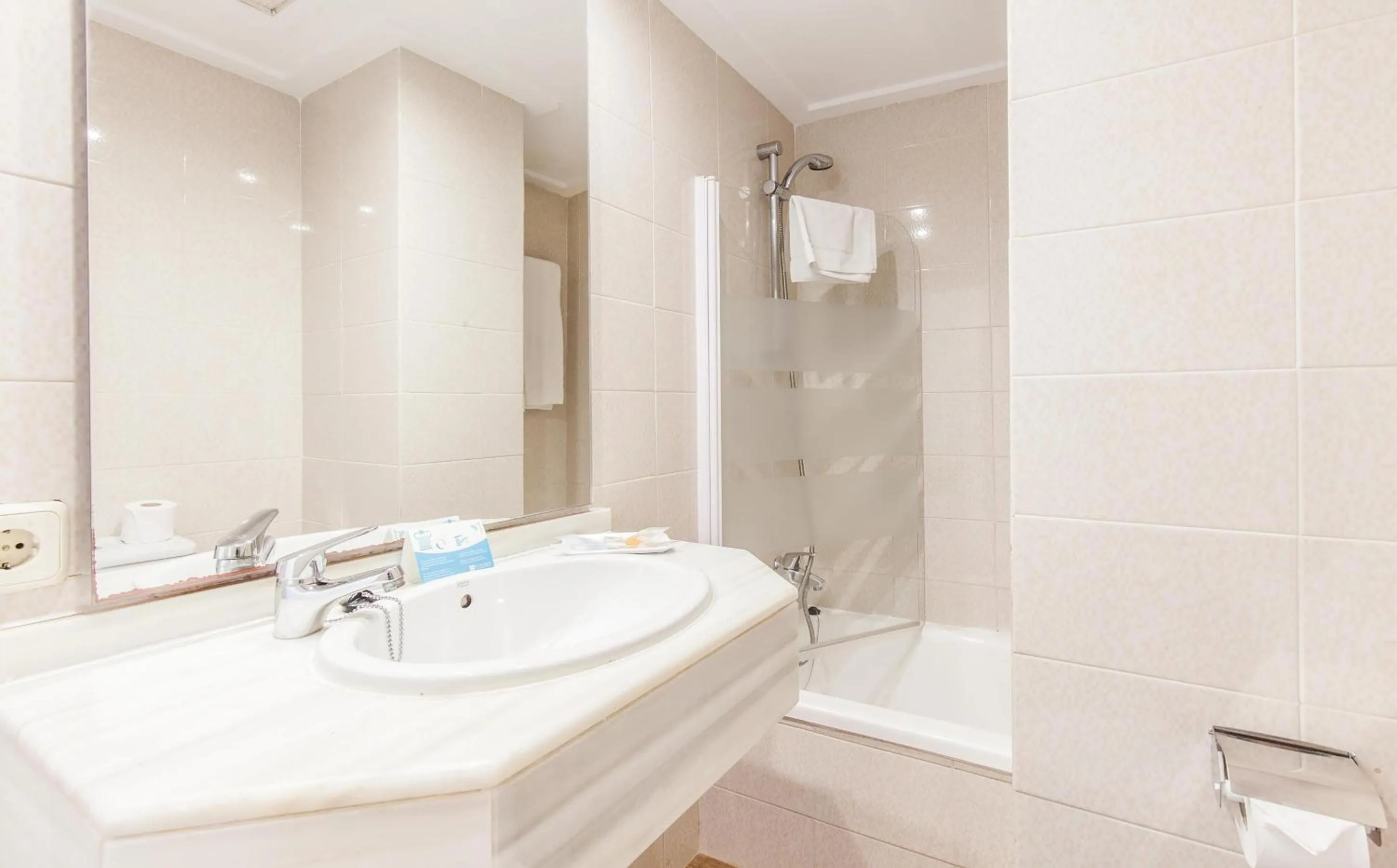 Bathroom in BLUESEA Cala Millor