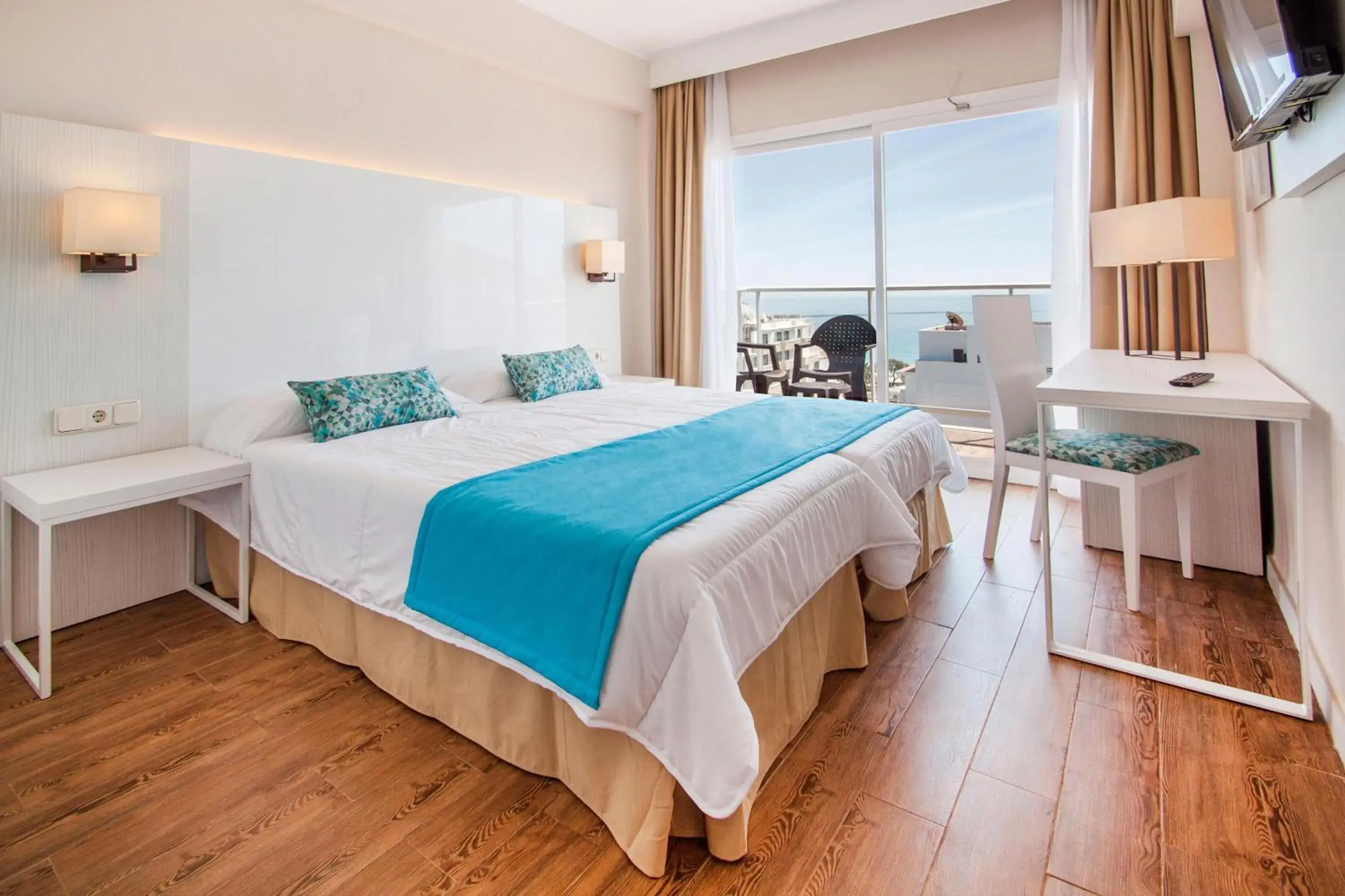 Photo of the whole room, Bed in BLUESEA Cala Millor Photo of the whole room, Bed in BLUESEA Cala Millor