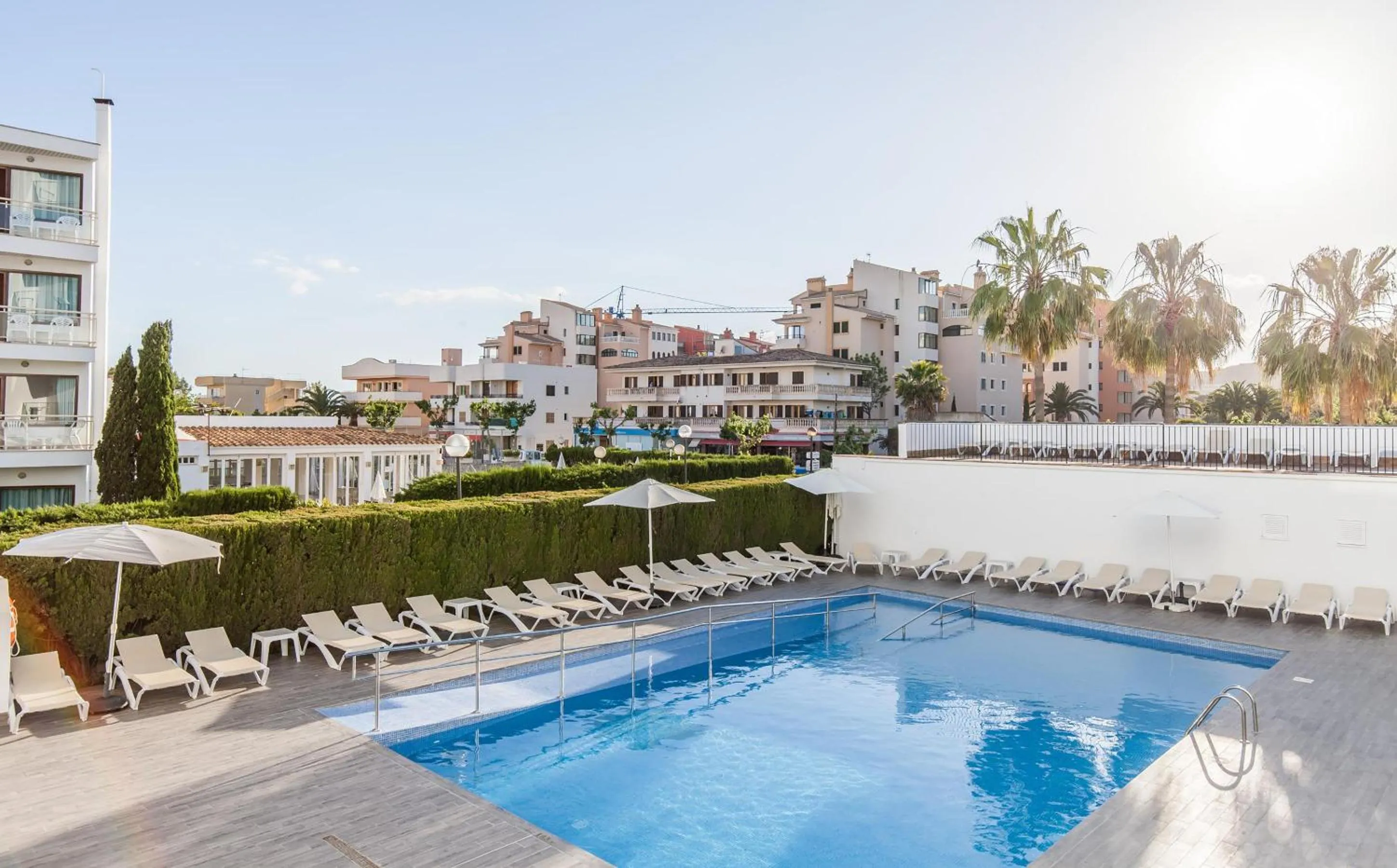 Swimming pool in BLUESEA Cala Millor