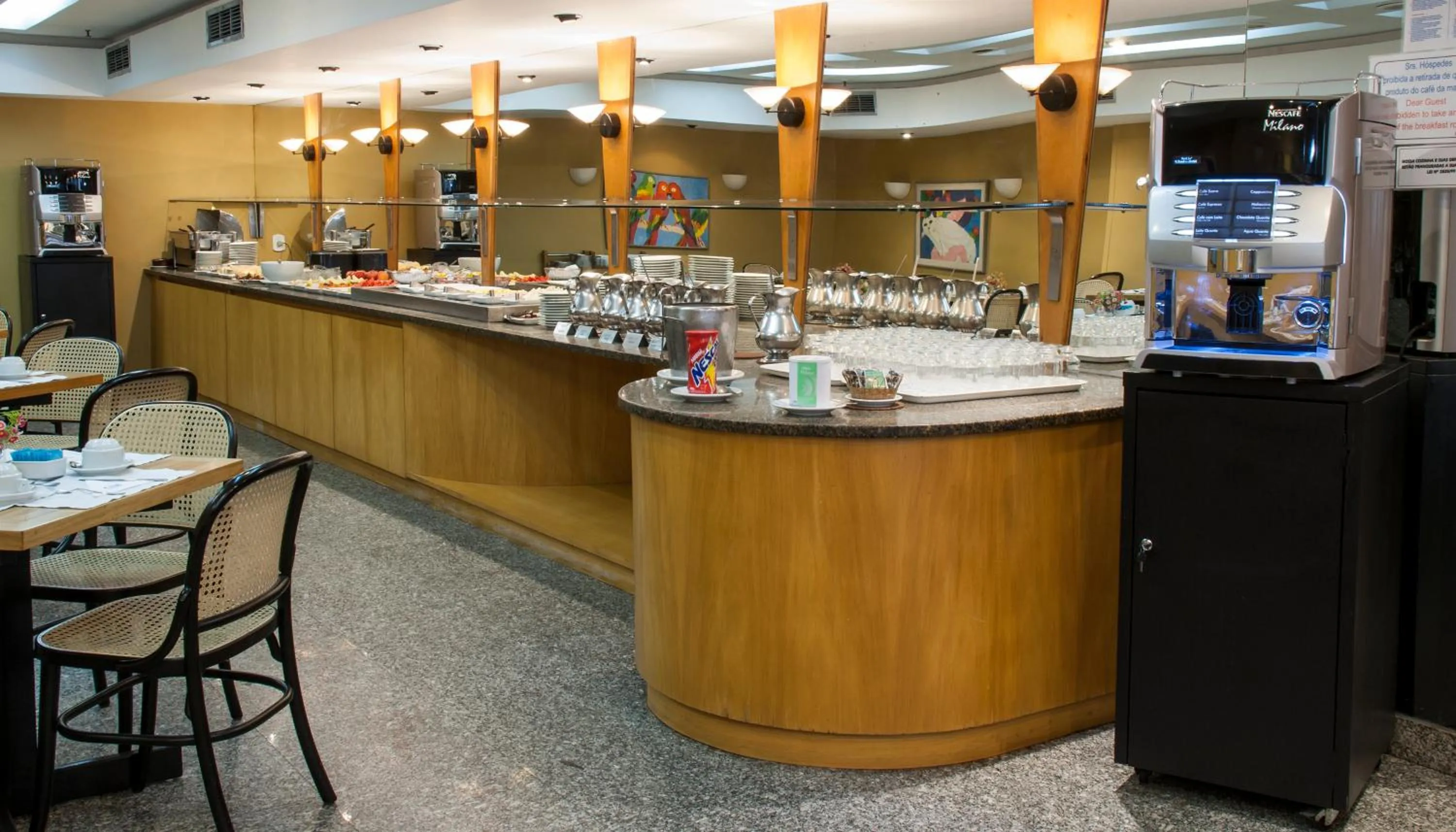 Restaurant/places to eat in Copacabana Mar Hotel