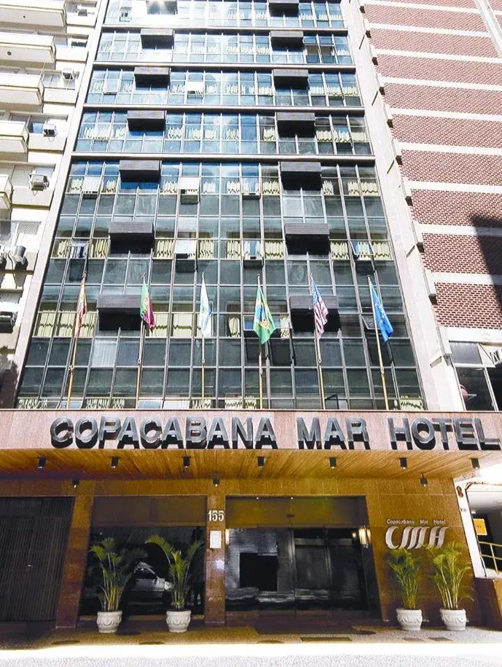 Property building in Copacabana Mar Hotel Property building in Copacabana Mar Hotel
