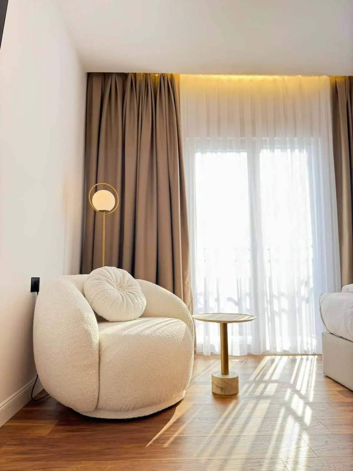 King Suite with Balcony in Hotel Jurgen King Suite with Balcony in Hotel Jurgen