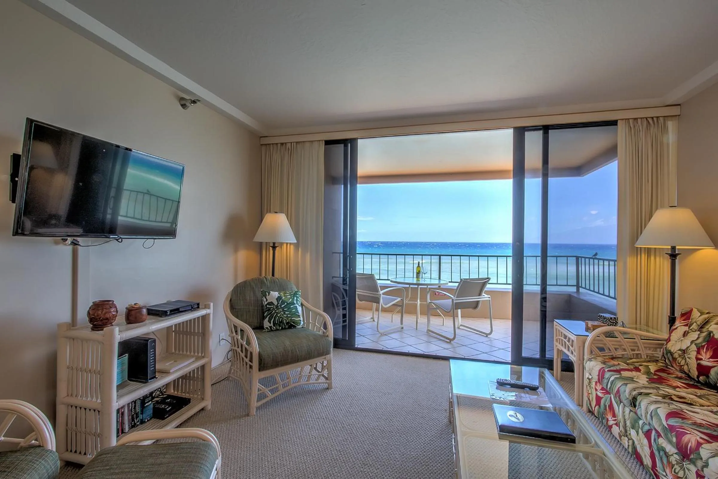 Balcony/Terrace in Maui Kai Condos - No Resort Fees