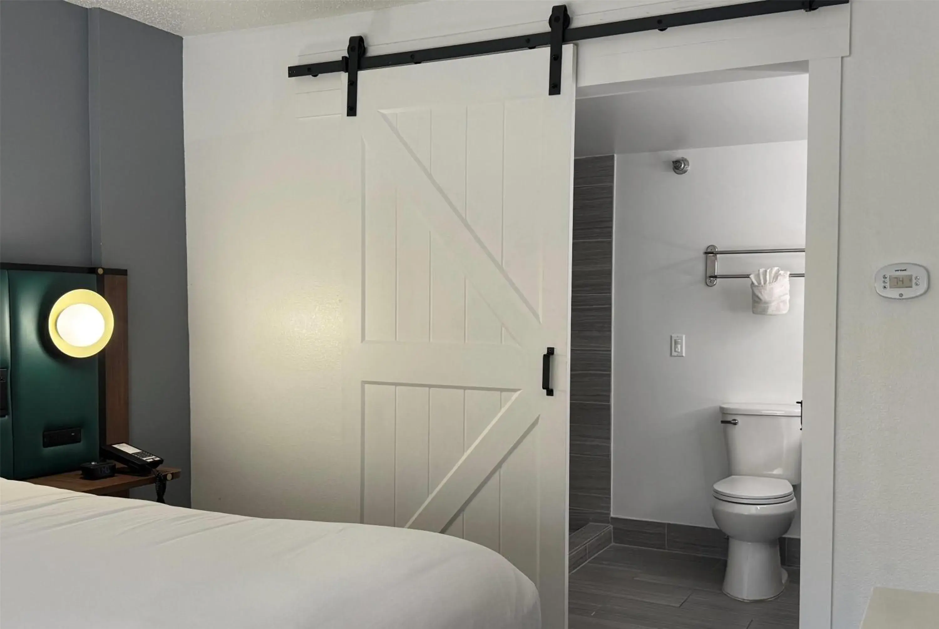 Studio King Suite - Non Smoking in Wingate by Wyndham Airport - Rockville Road Studio King Suite - Non Smoking in Wingate by Wyndham Airport - Rockville Road