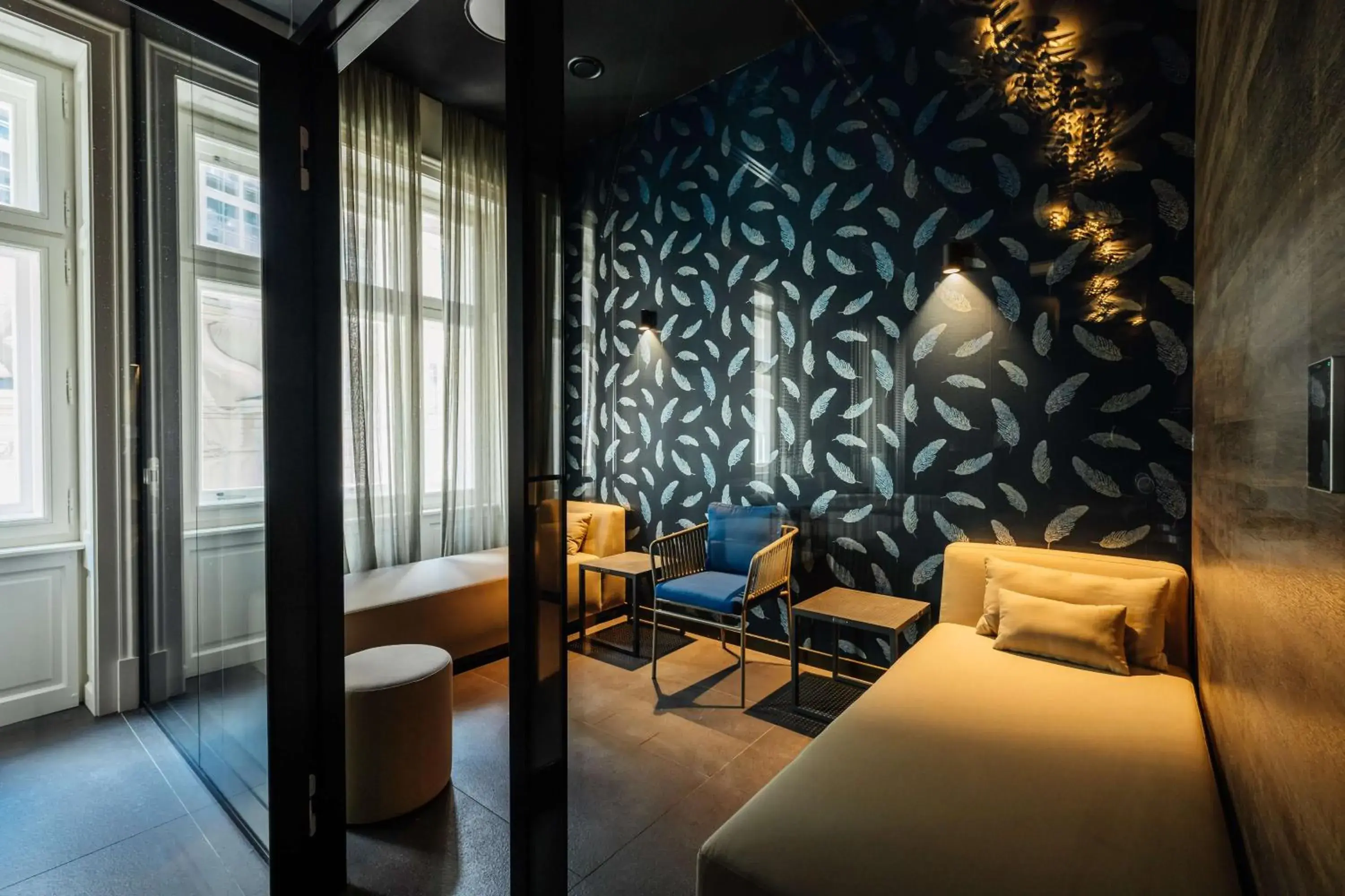 Spa and wellness centre/facilities, Bed in Radisson Blu Carlton Hotel, Bratislava Spa and wellness centre/facilities, Bed in Radisson Blu Carlton Hotel, Bratislava