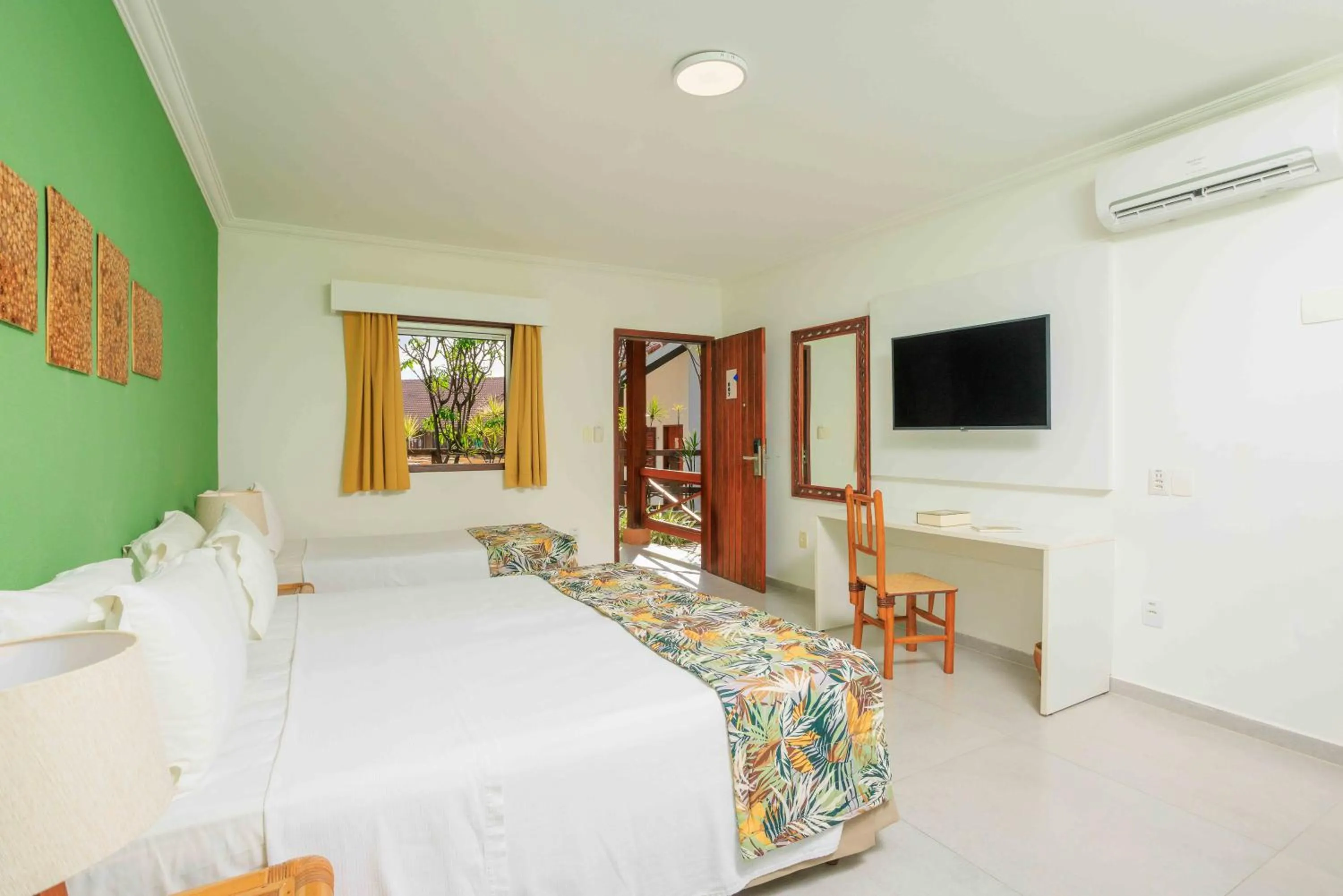 Photo of the whole room, Bed in Armação Resort Porto de Galinhas