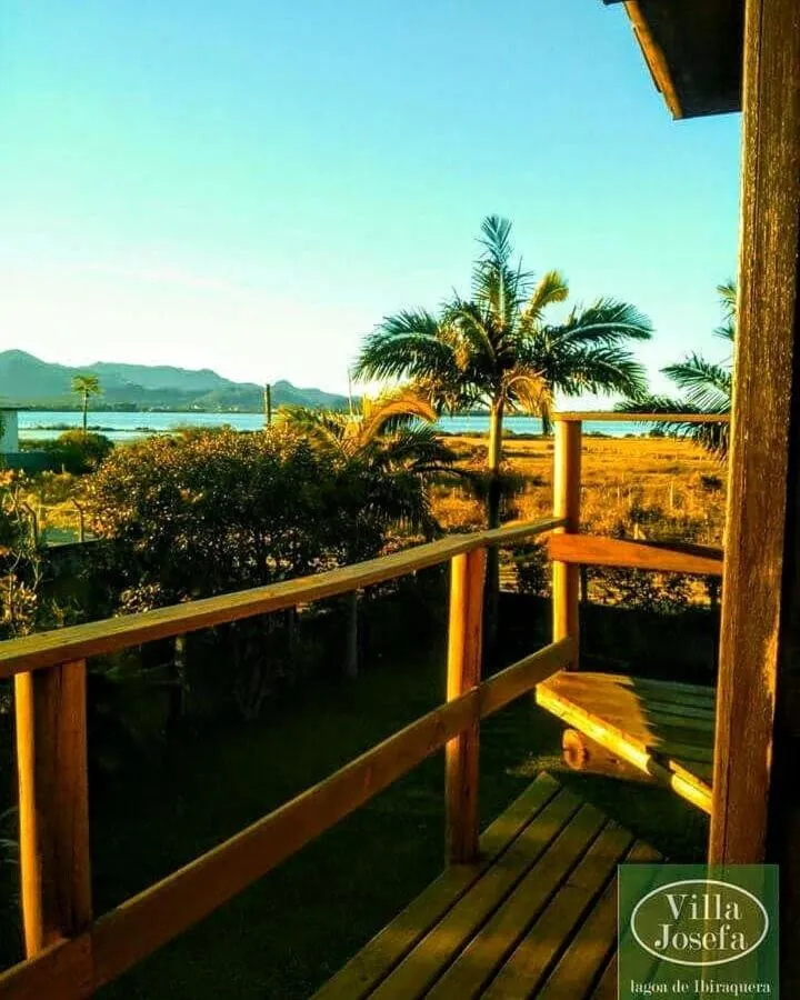 Balcony/Terrace in Villa Josefa - Cabanas completas com piscina e churrasqueira