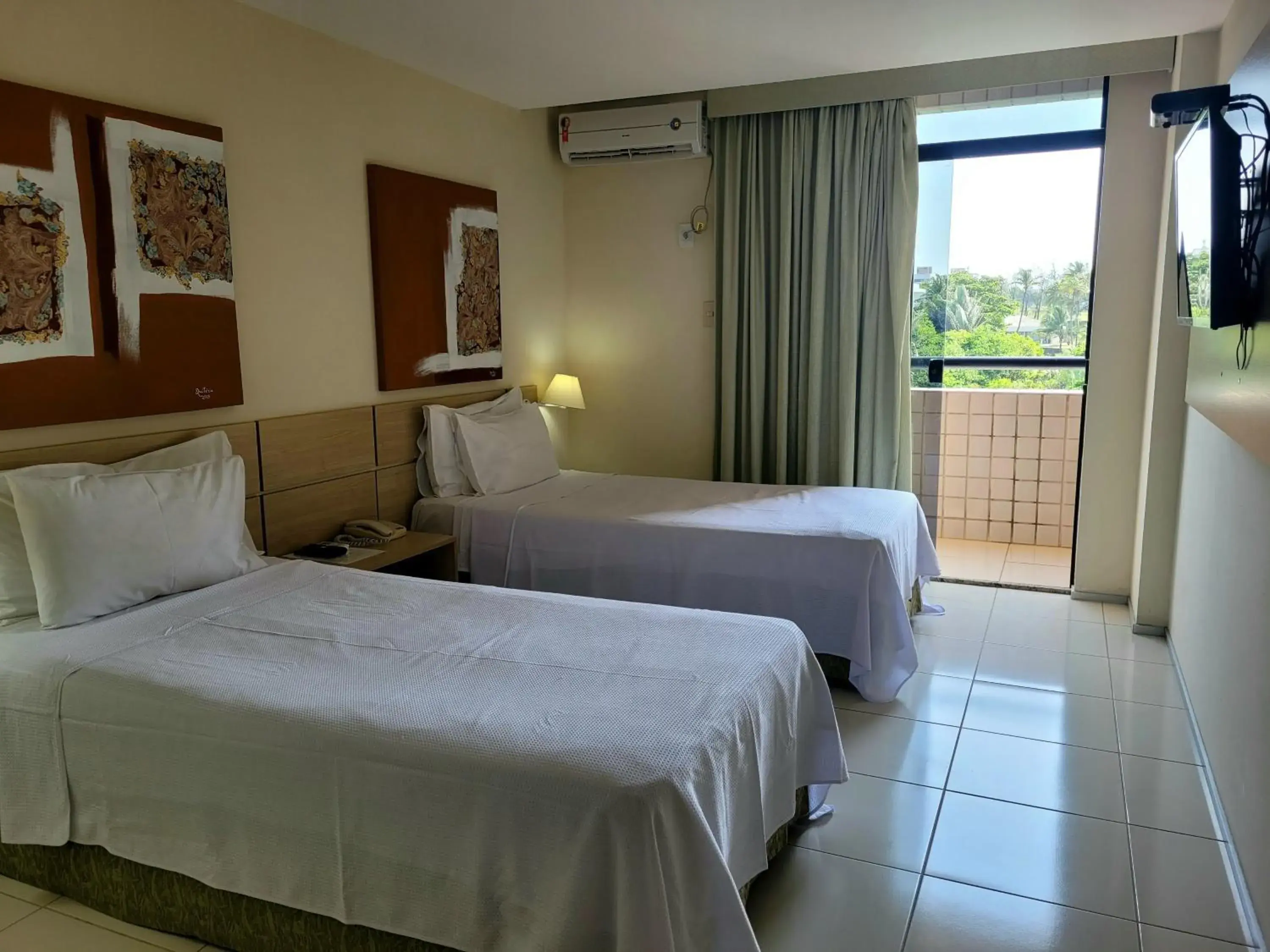 Standard Twin Room - single occupancy in Praiabella Hotel Standard Twin Room - single occupancy in Praiabella Hotel