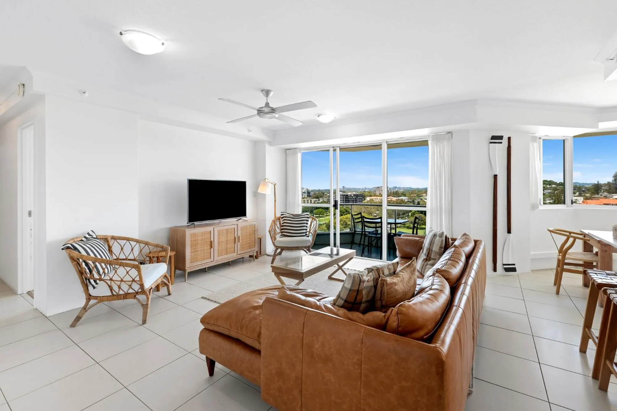 Living room in ULTIQA Points North