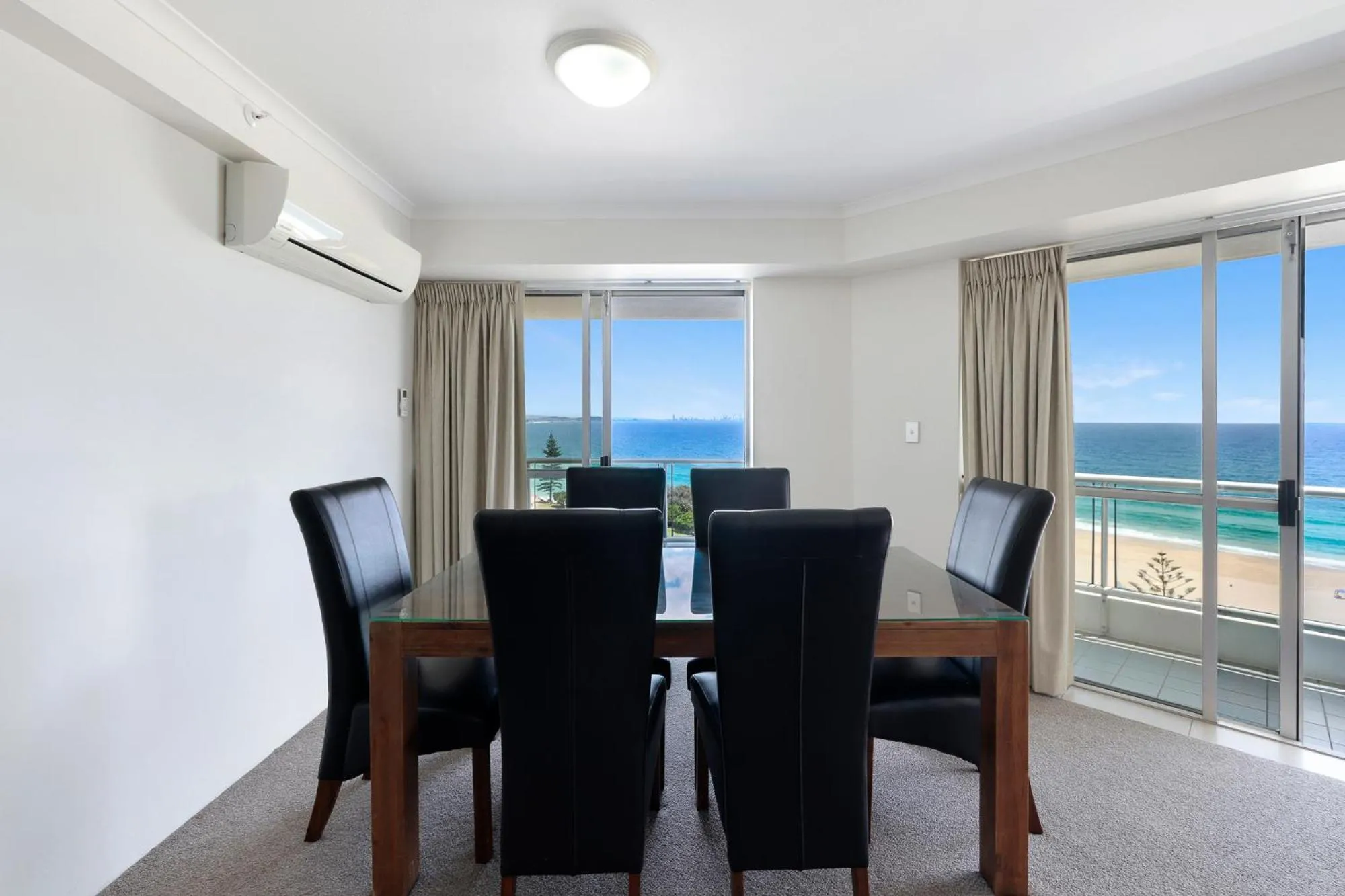 Dining area in ULTIQA Points North