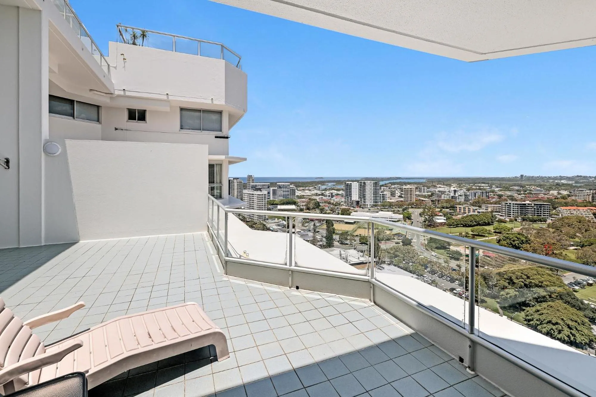 Balcony/Terrace in ULTIQA Points North