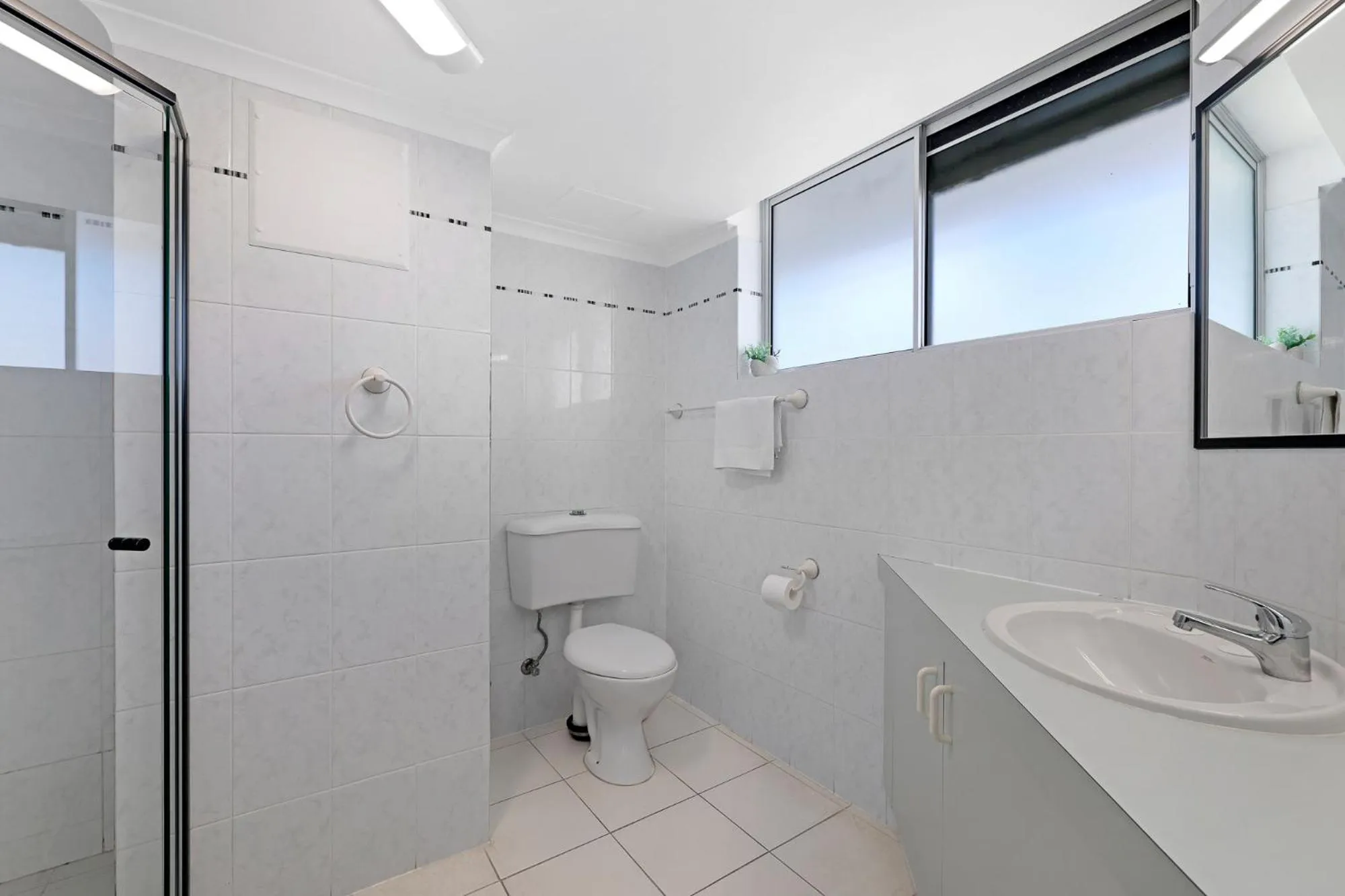 Bathroom in ULTIQA Points North