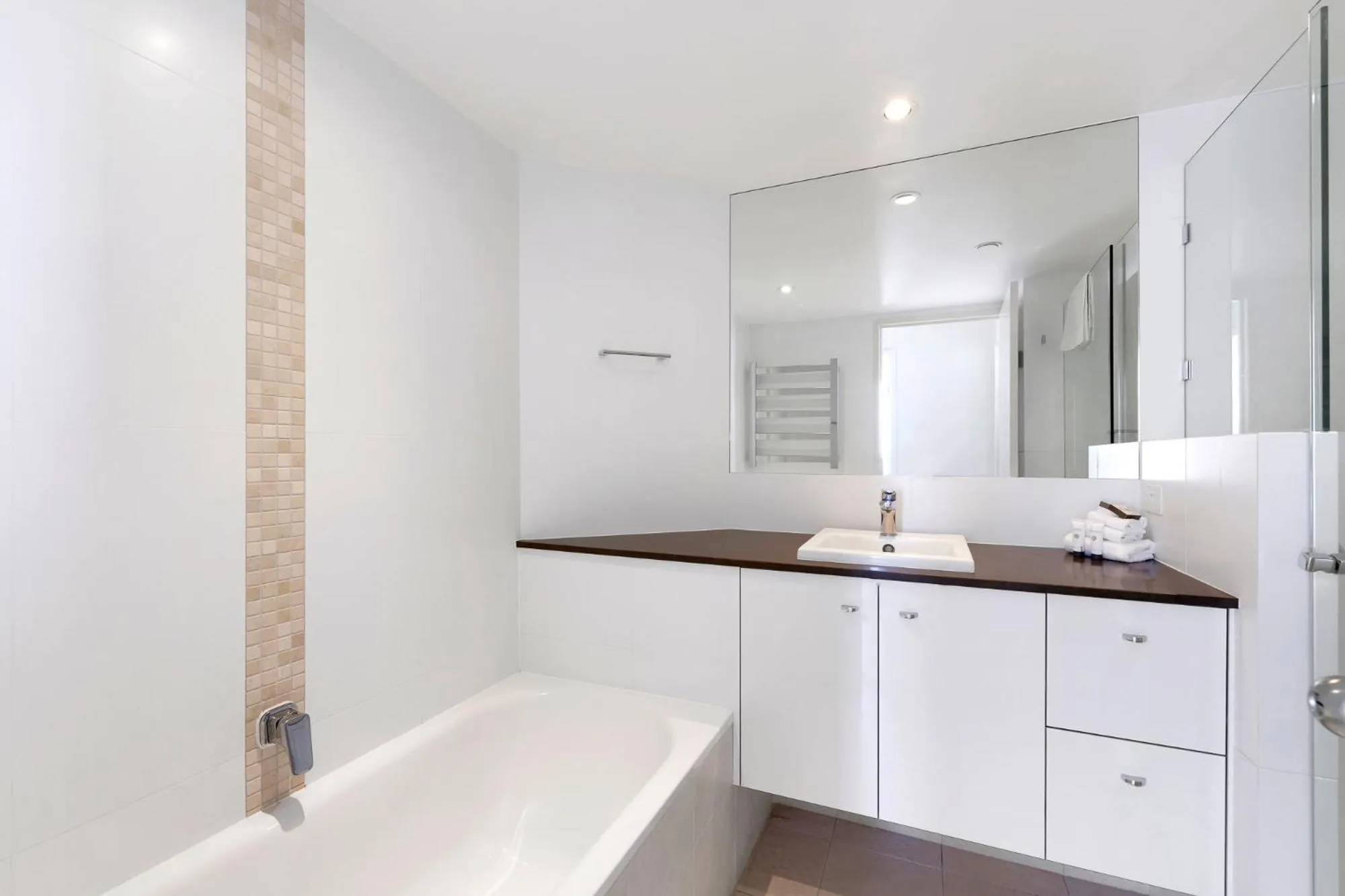 Bathroom in ULTIQA Points North