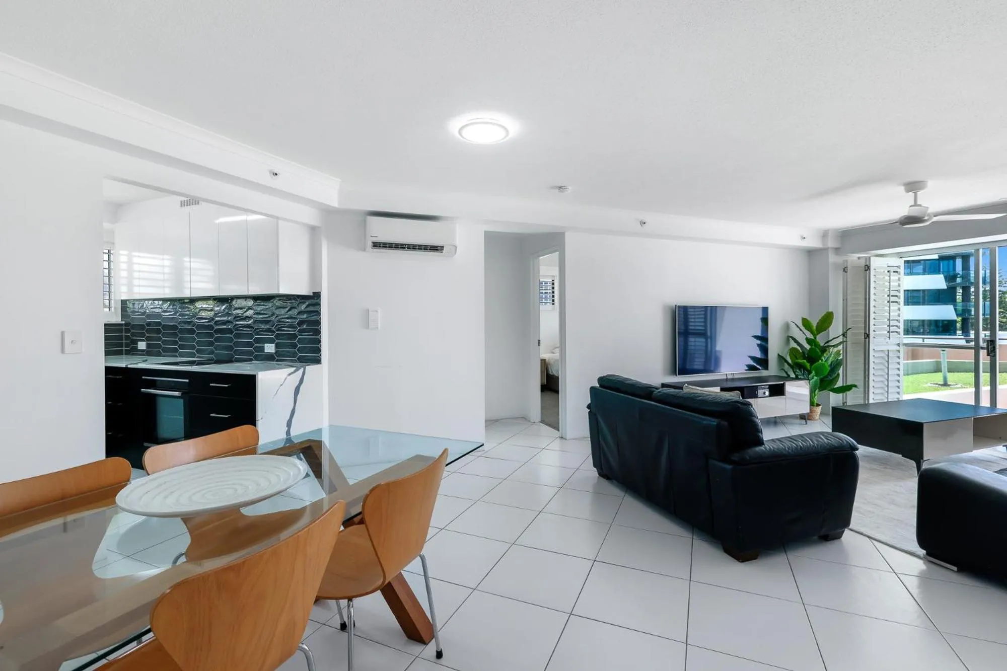 Living room in ULTIQA Points North