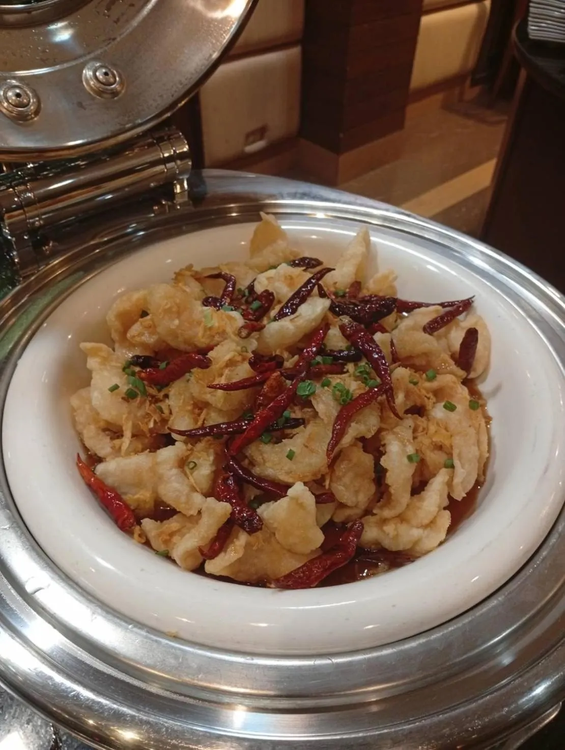 Restaurant/places to eat in Aiyaree Place Hotel SHA PLUS