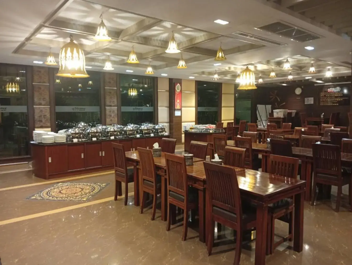 Restaurant/places to eat in Aiyaree Place Hotel SHA PLUS Restaurant/places to eat in Aiyaree Place Hotel SHA PLUS