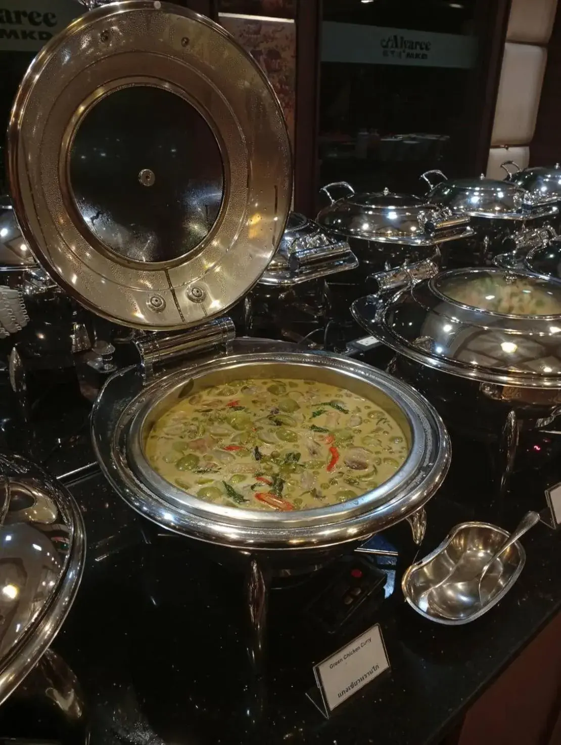 Restaurant/places to eat in Aiyaree Place Hotel SHA PLUS Restaurant/places to eat in Aiyaree Place Hotel SHA PLUS