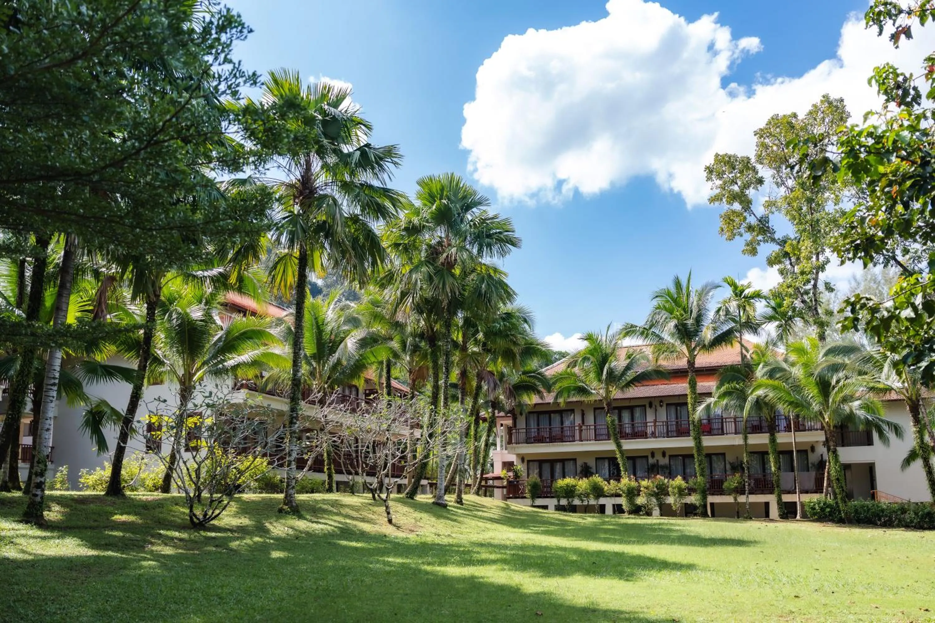 Property building in Khaolak Laguna Resort