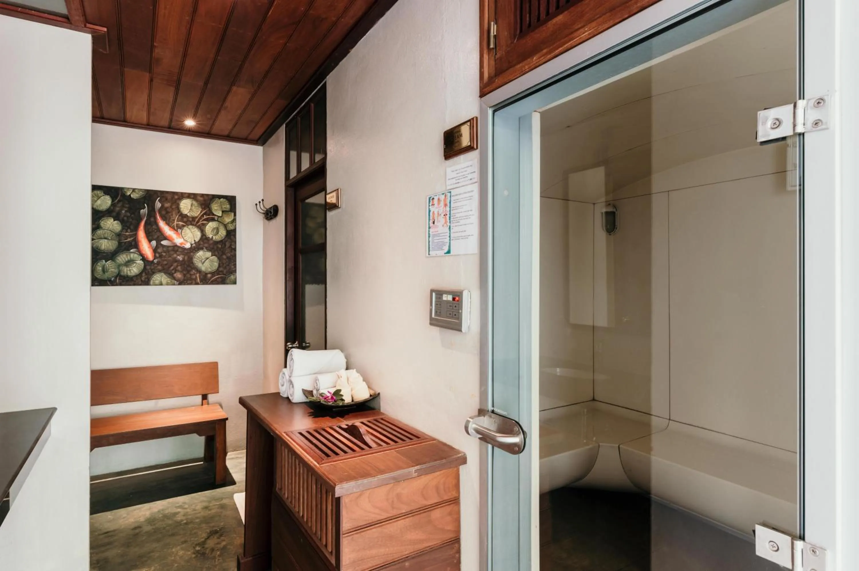 Sauna in Khaolak Laguna Resort