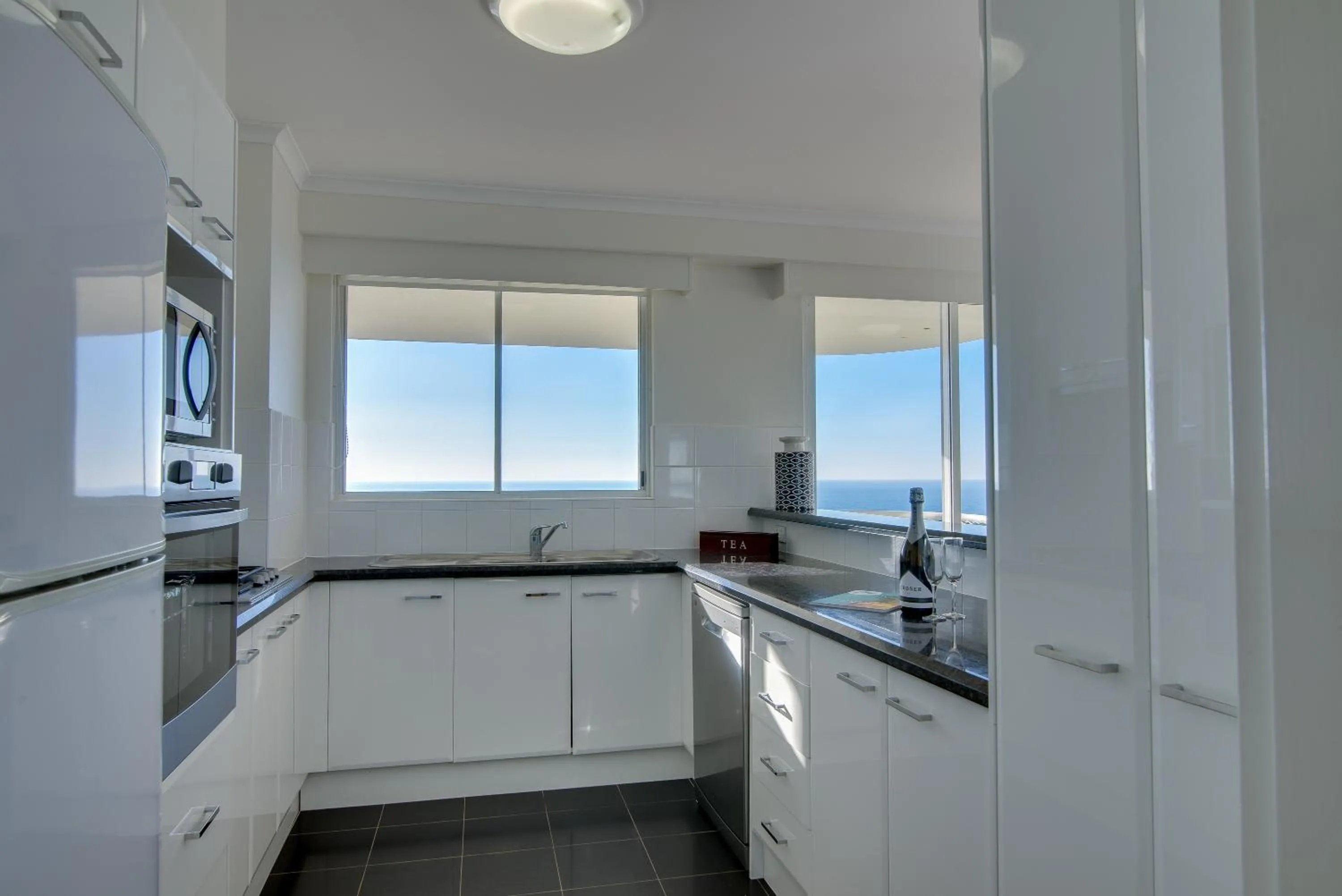 Kitchen or kitchenette in Xanadu Resort