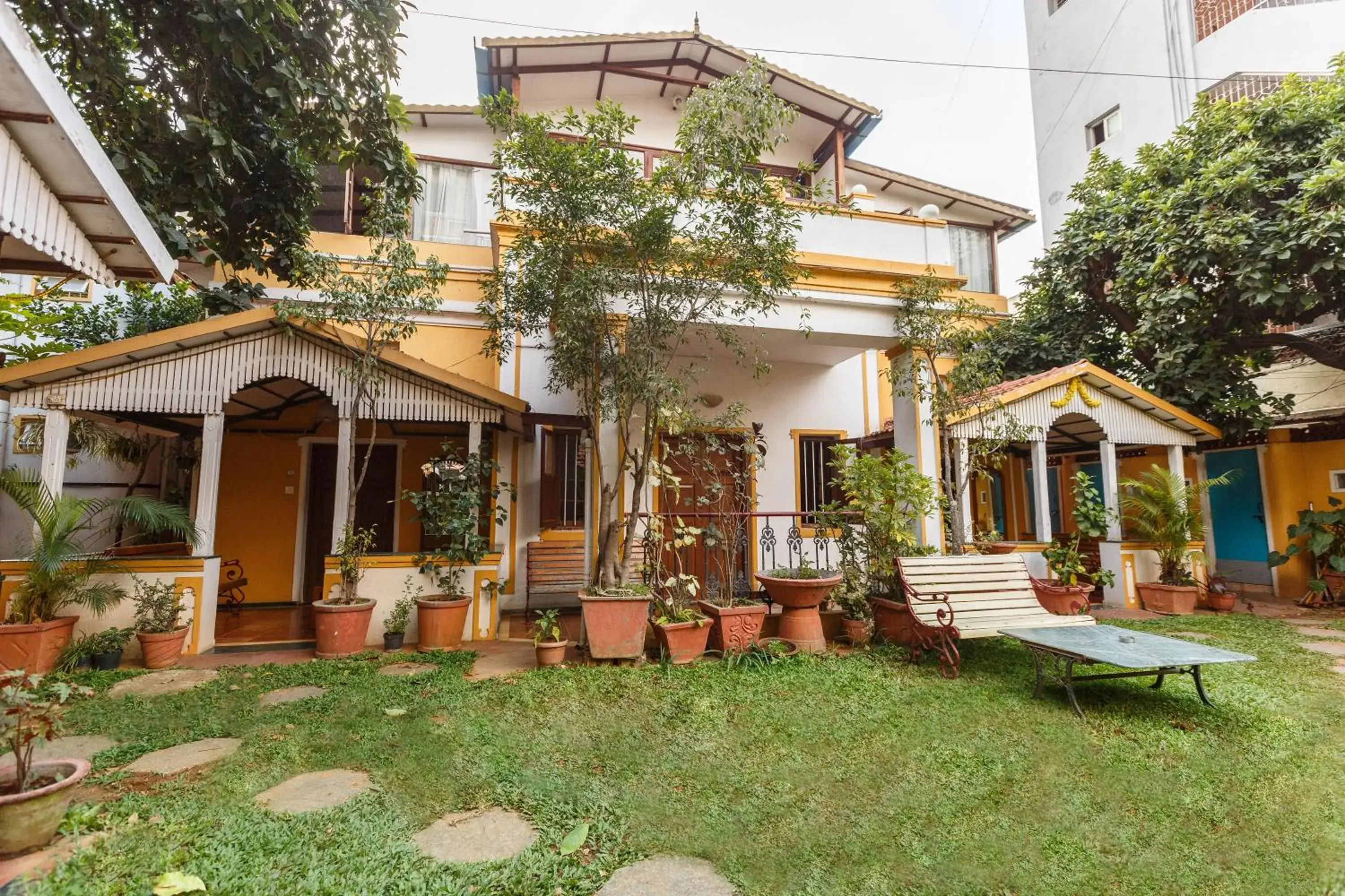 Facade/entrance in Casa Cottage Facade/entrance in Casa Cottage