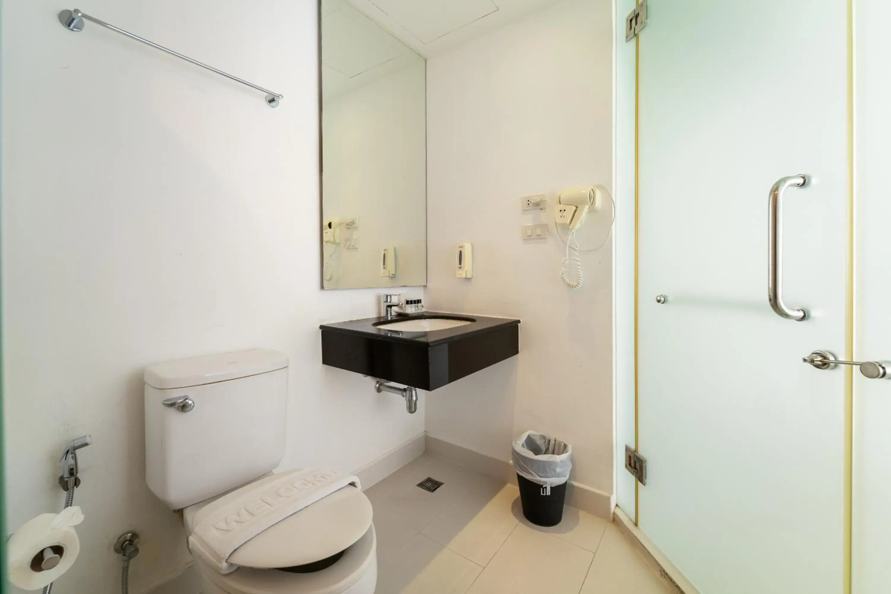 Twin Room with Balcony in Rodina Beach Hotel Twin Room with Balcony in Rodina Beach Hotel