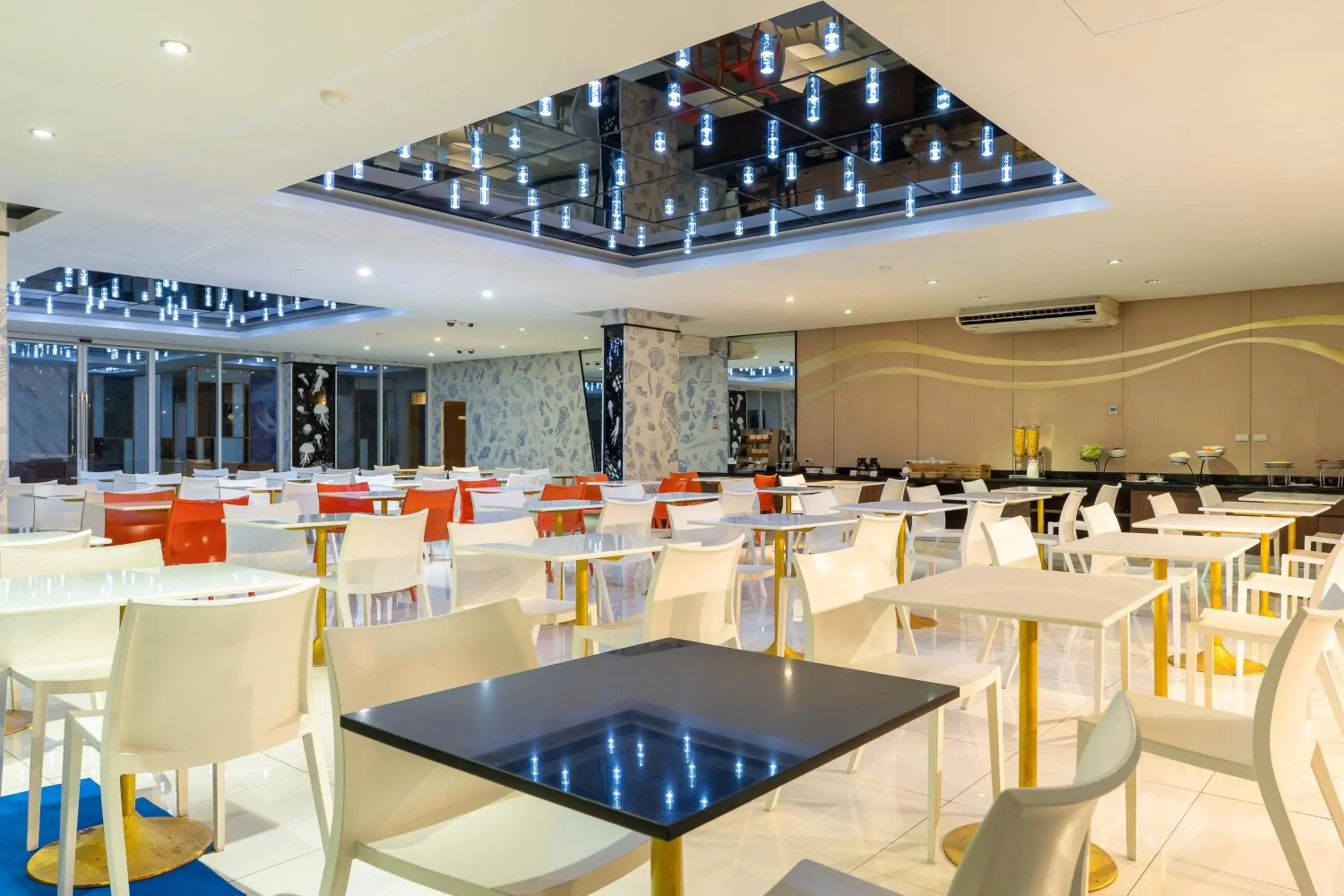 Restaurant/places to eat in Rodina Beach Hotel Restaurant/places to eat in Rodina Beach Hotel