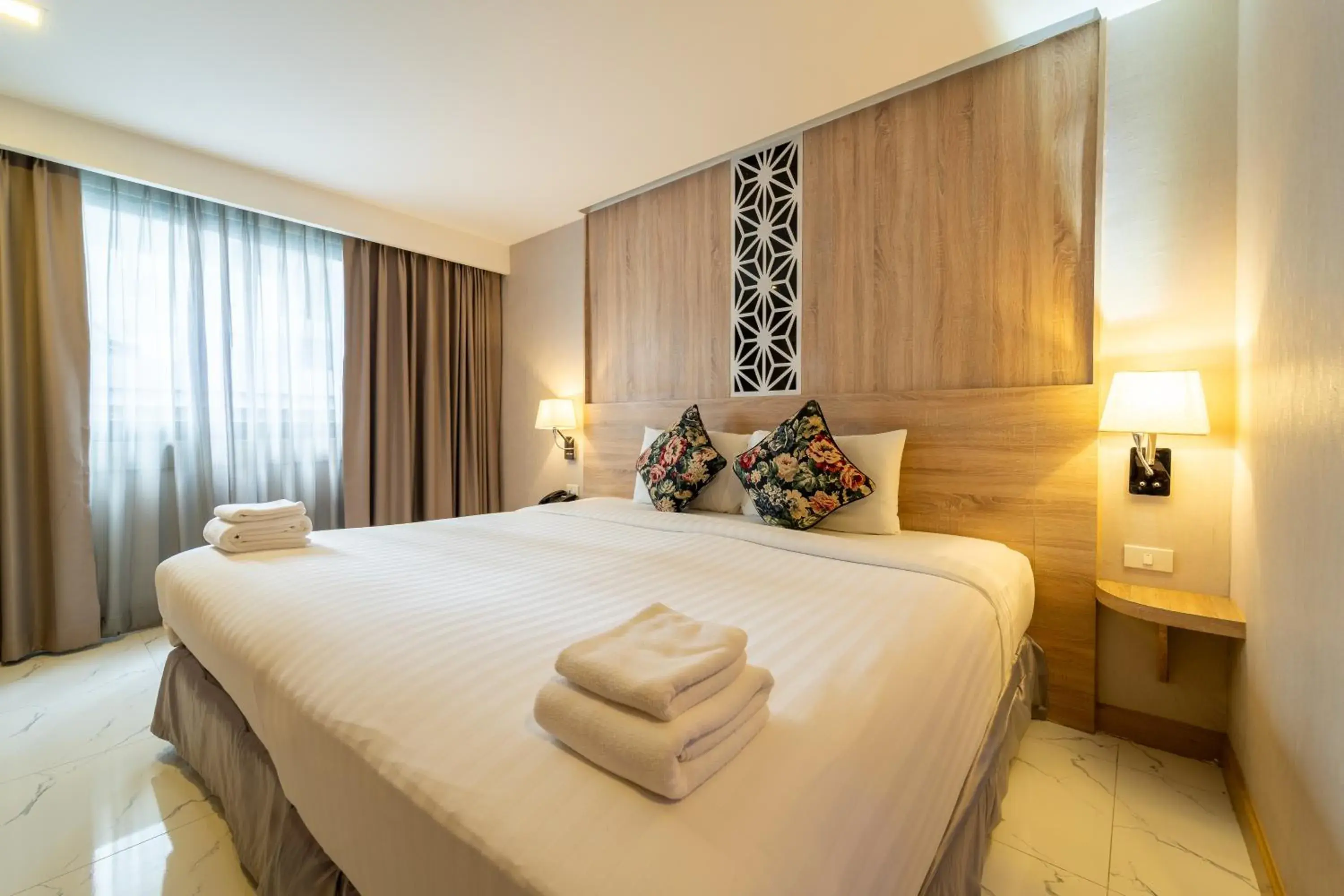 Deluxe Double Room in Rodina Beach Hotel Deluxe Double Room in Rodina Beach Hotel