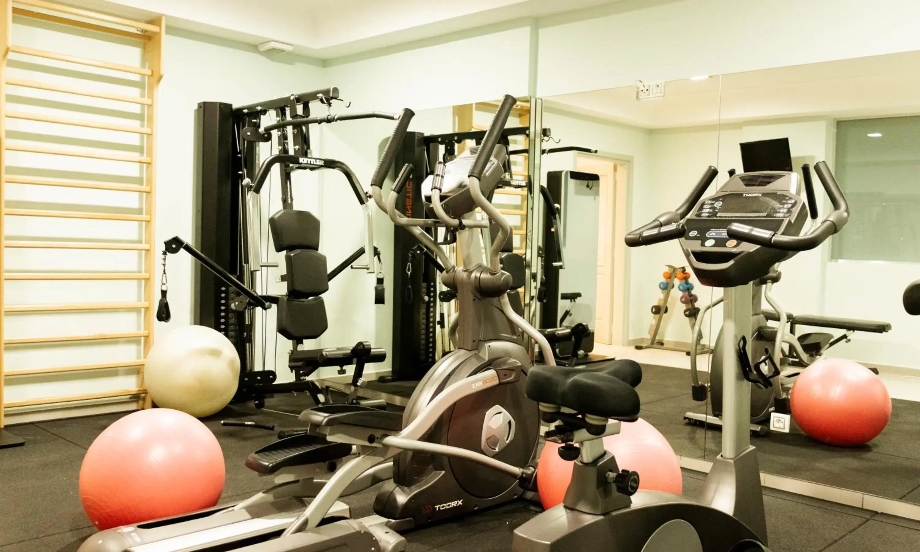Fitness centre/facilities in Astro Palace Hotel & Suites Fitness centre/facilities in Astro Palace Hotel & Suites