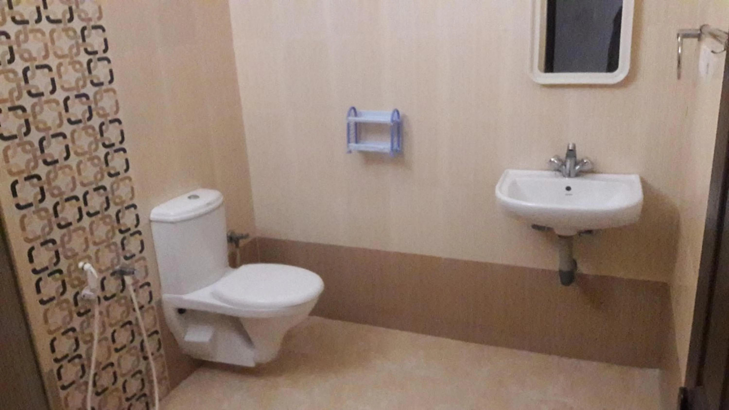 Bathroom in KBS Sree Paradise Kodai